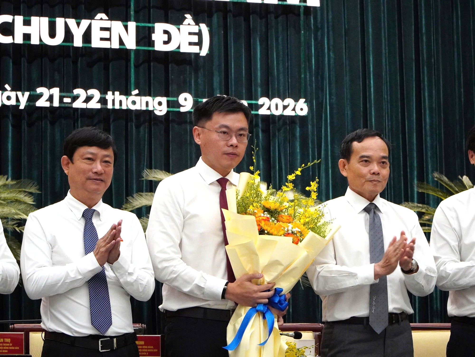&Ocirc;ng Trương Minh Huy Vũ được bầu l&agrave;m Ph&oacute; Chủ tịch UBND TP.HCM - Ảnh 1.