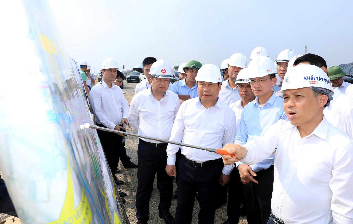 H&agrave; Nội tăng tốc kiến tạo hạ tầng, mở kh&ocirc;ng gian ph&aacute;t triển hai bờ s&ocirc;ng Hồng- Ảnh 1.