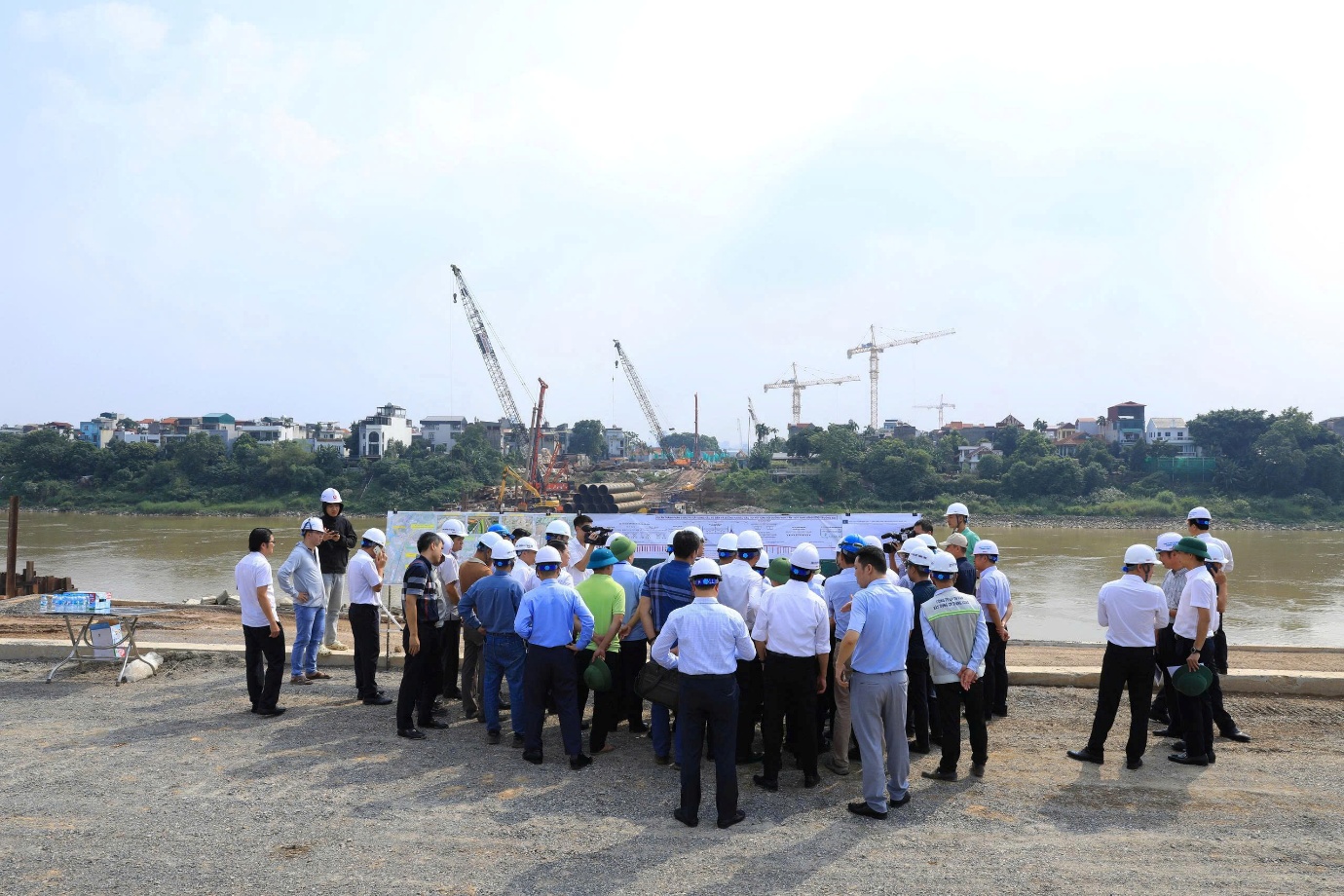 H&agrave; Nội tăng tốc kiến tạo hạ tầng, mở kh&ocirc;ng gian ph&aacute;t triển hai bờ s&ocirc;ng Hồng- Ảnh 3.