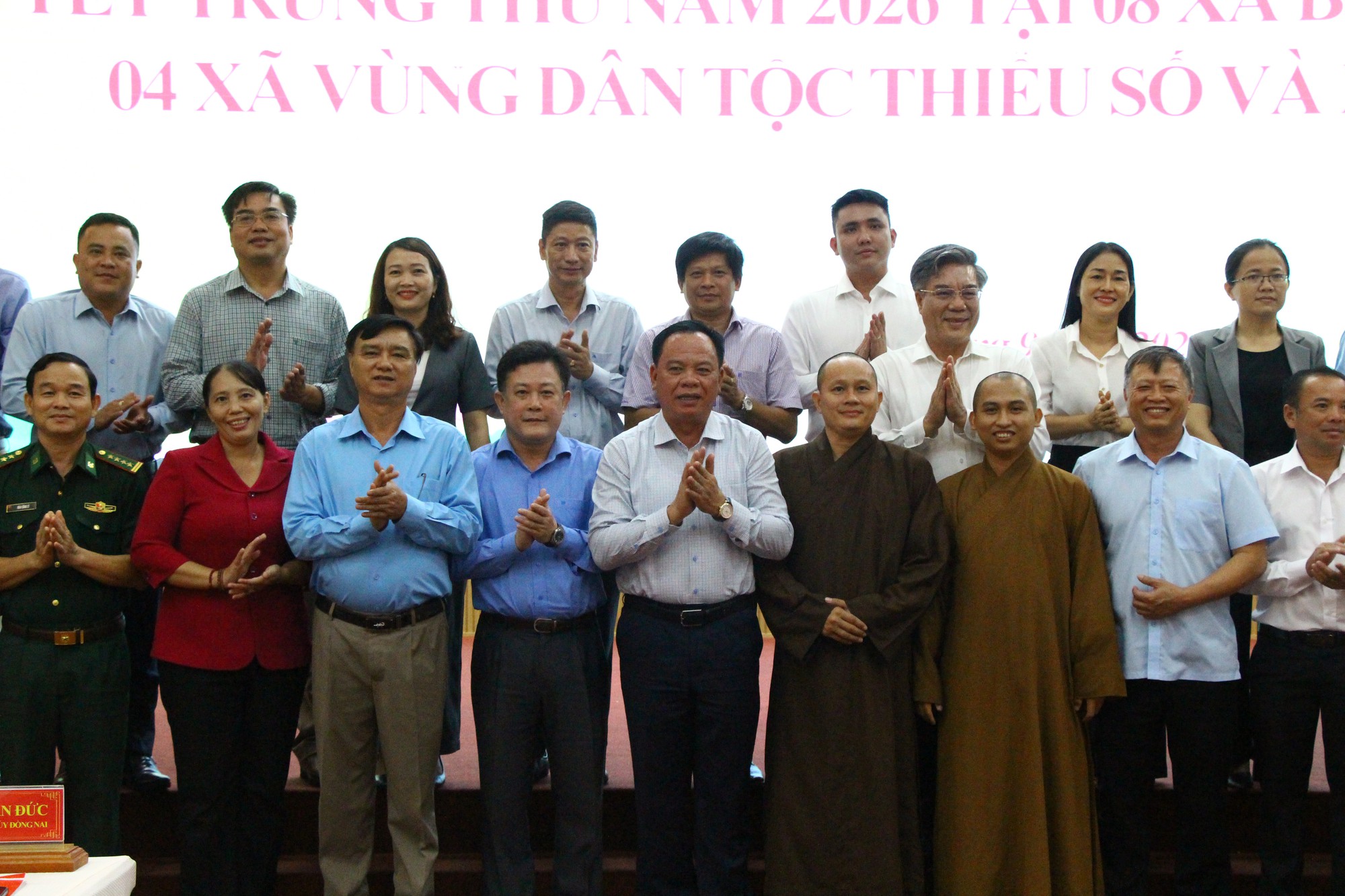 10.000 phần qu&agrave; Trung thu đến với thiếu nhi v&ugrave;ng bi&ecirc;n giới, d&acirc;n tộc thiểu số v&agrave; miền n&uacute;i- Ảnh 14.