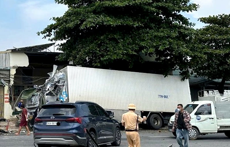 Tin tức tai nạn giao th&ocirc;ng mới nhất h&ocirc;m nay 24/9/2026- Ảnh 1.