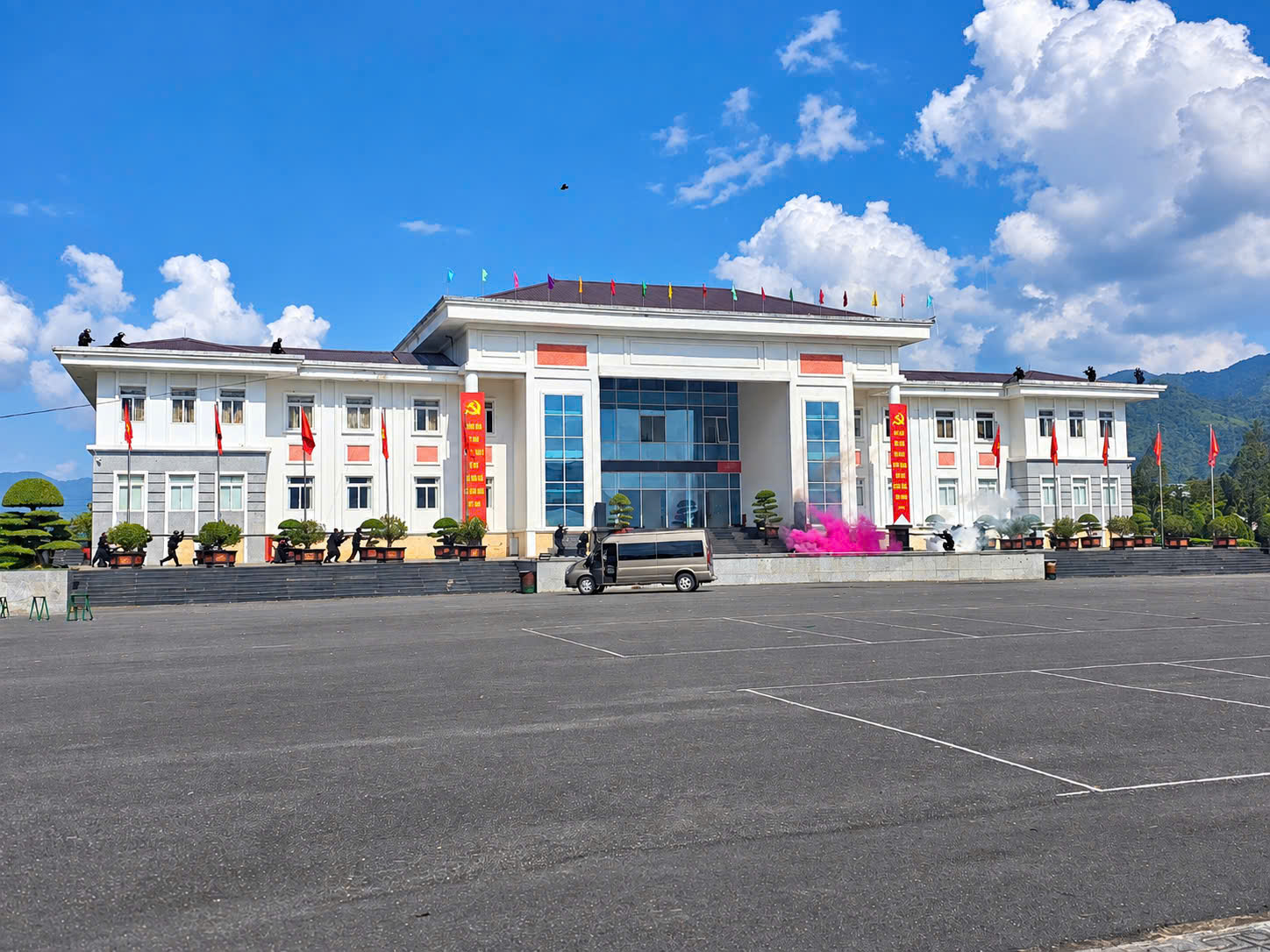 To&agrave;n cảnh diễn tập phương &aacute;n ph&ograve;ng, chống khủng bố năm 2026 ở Lai Ch&acirc;u- Ảnh 10.