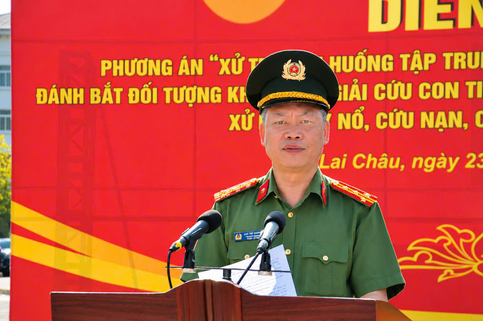 To&agrave;n cảnh diễn tập phương &aacute;n ph&ograve;ng, chống khủng bố năm 2026 ở Lai Ch&acirc;u- Ảnh 2.