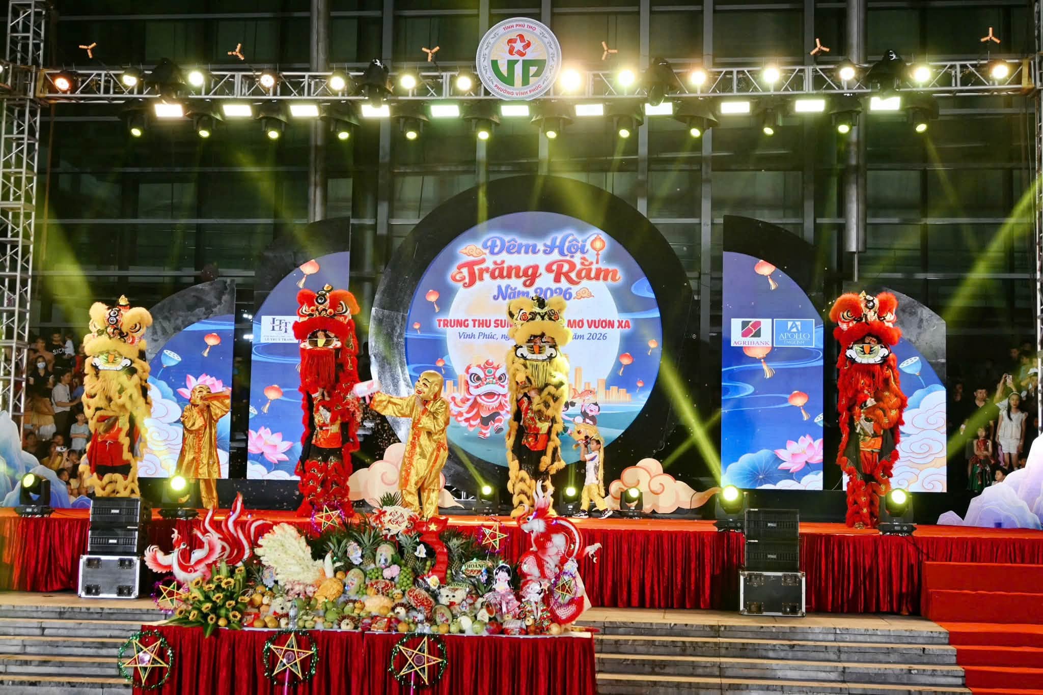 Phú Thọ rộn ràng đêm hội Trăng rằm tại phường Vĩnh Phúc- Ảnh 8.