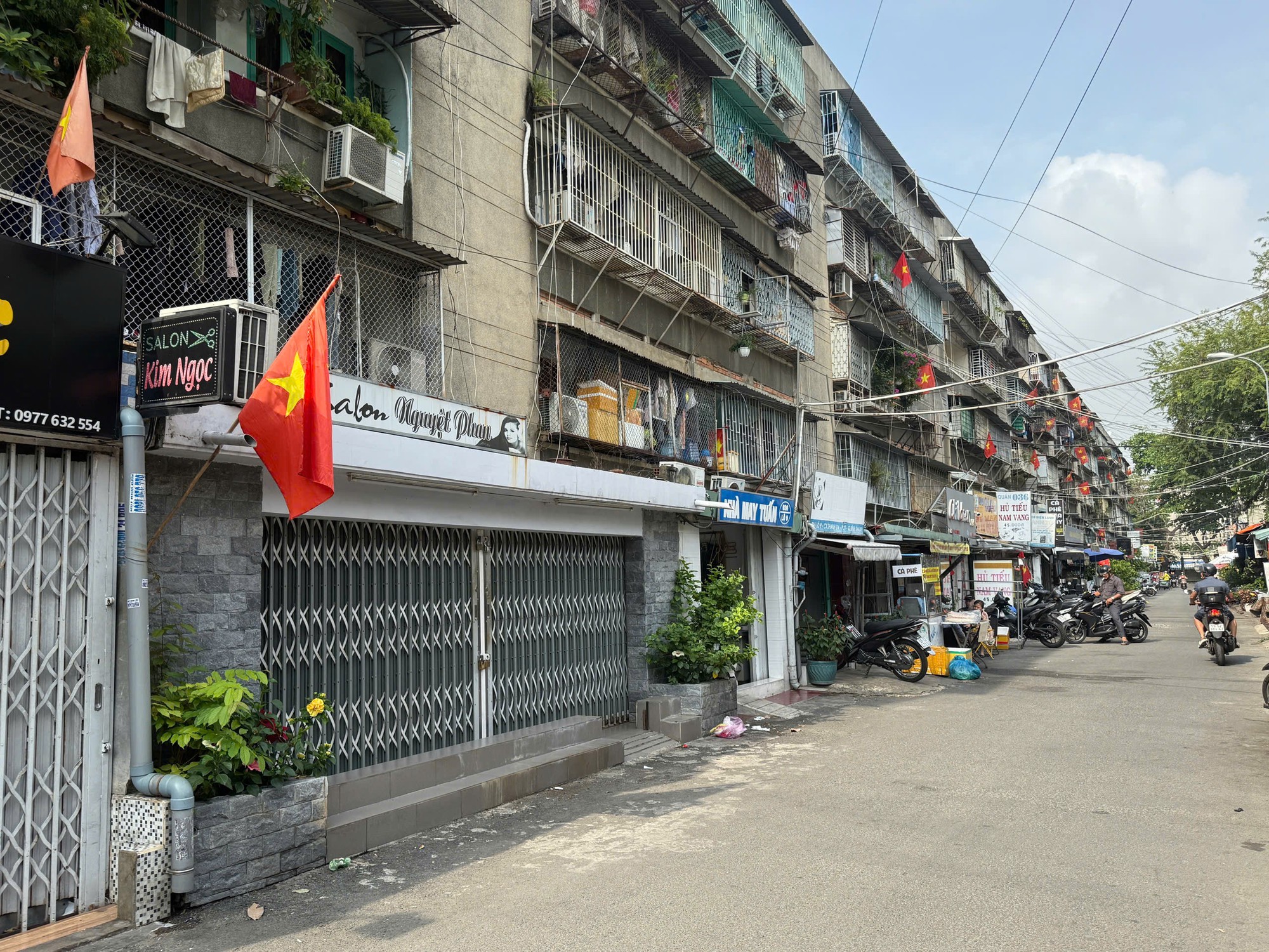 HoREA đề nghị không cắt điện, nước nhà ở sửa chữa có vi phạm xây dựng- Ảnh 1.
