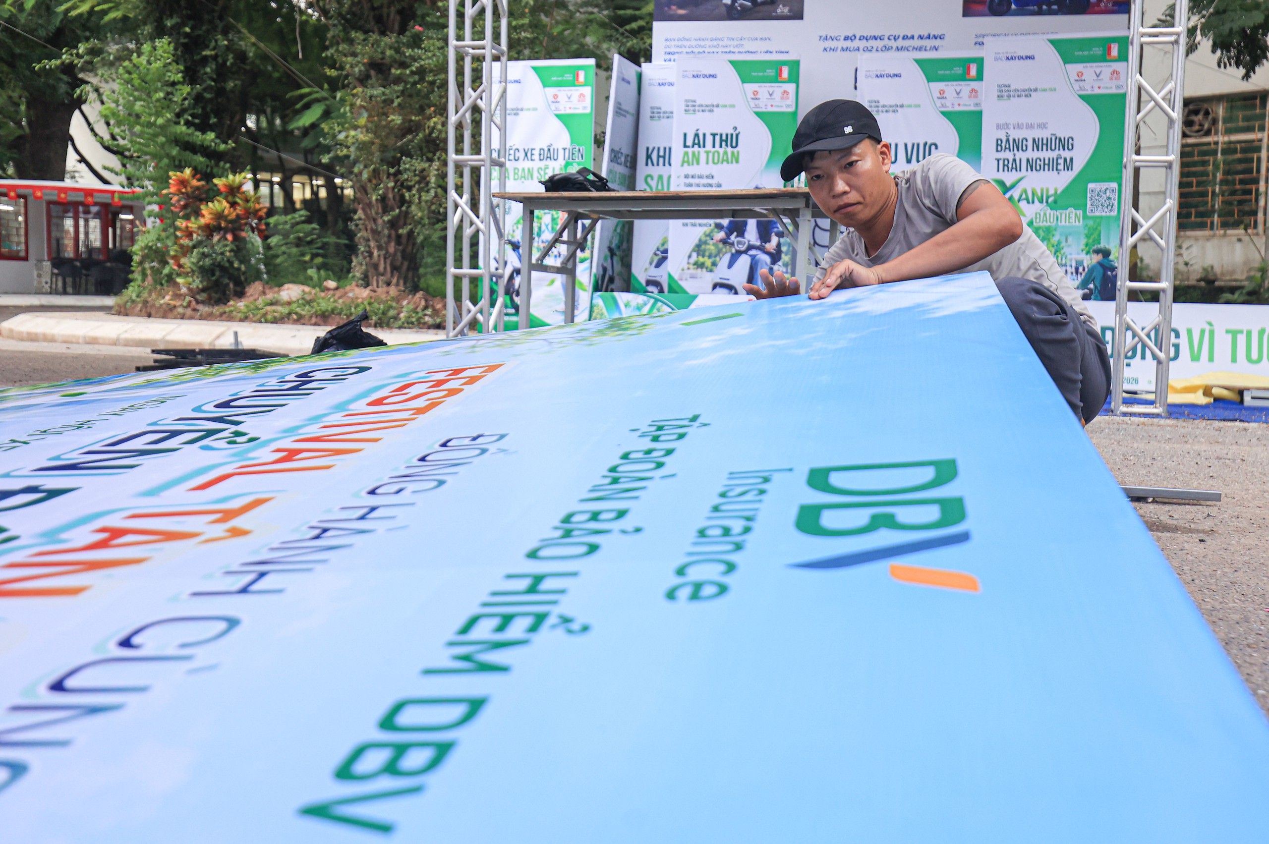 Tất bật chuẩn bị Festival Tân sinh viên chuyển đổi xanh- Ảnh 11.
