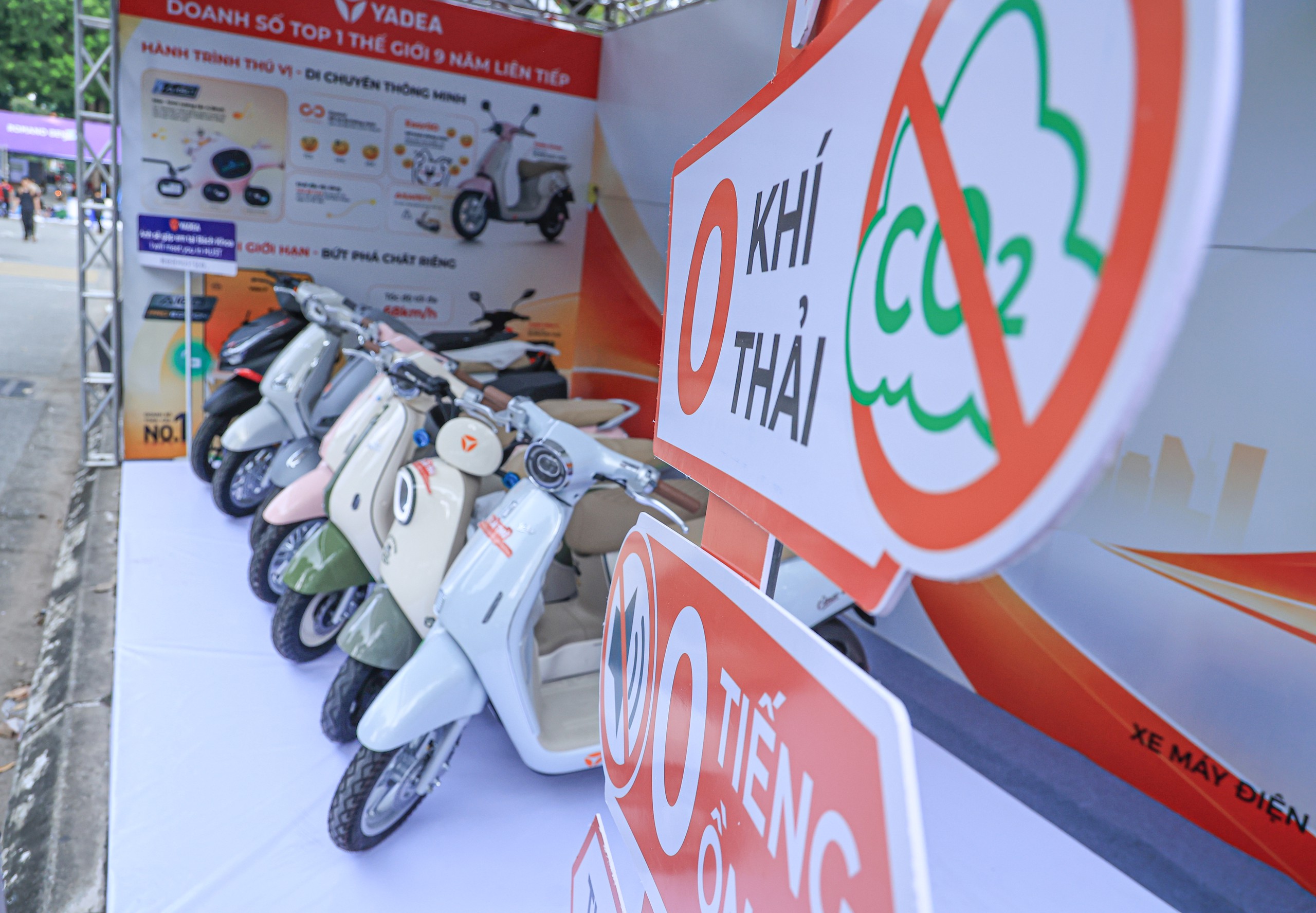 Tất bật chuẩn bị Festival Tân sinh viên chuyển đổi xanh- Ảnh 6.