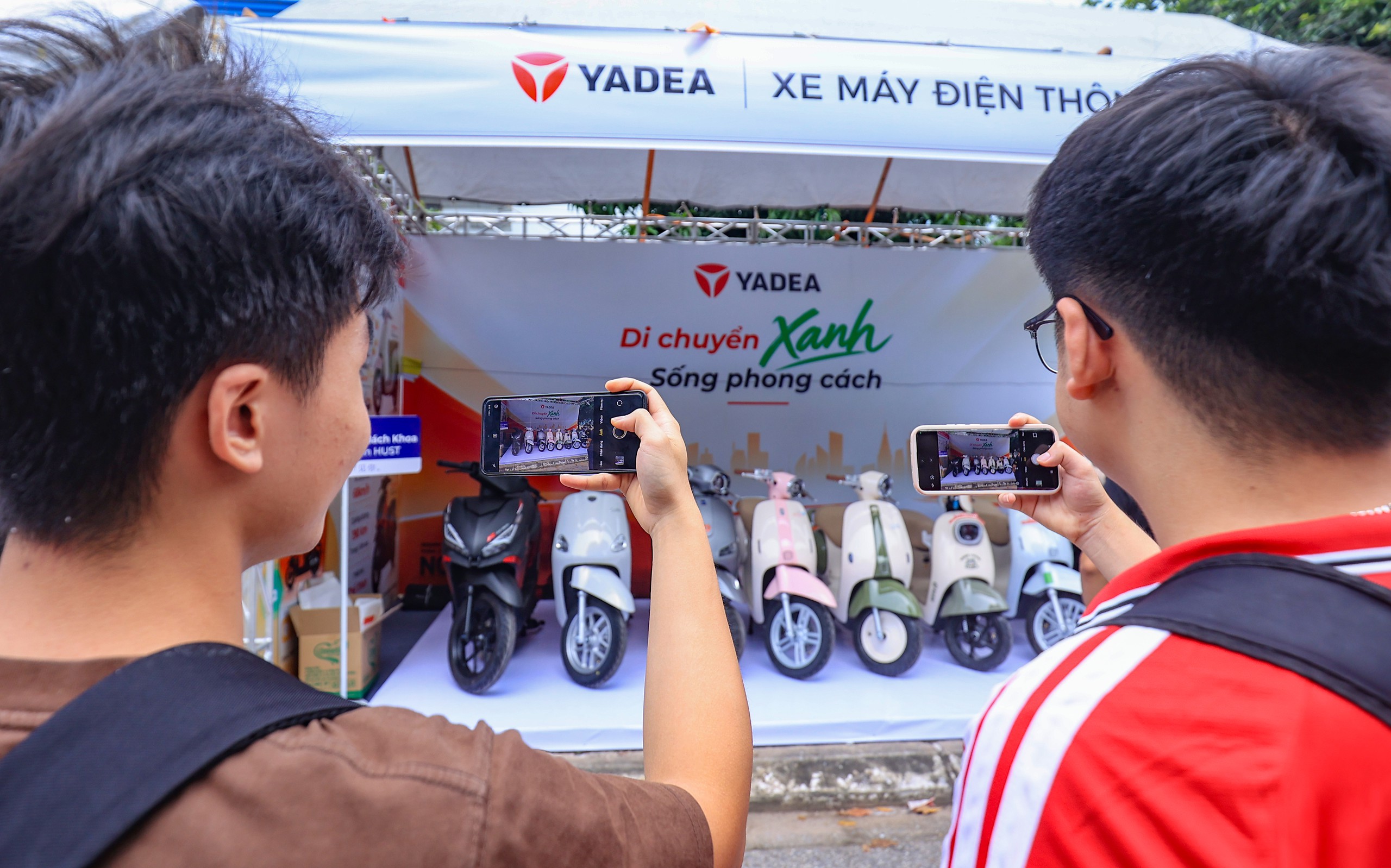 Tất bật chuẩn bị Festival Tân sinh viên chuyển đổi xanh- Ảnh 9.