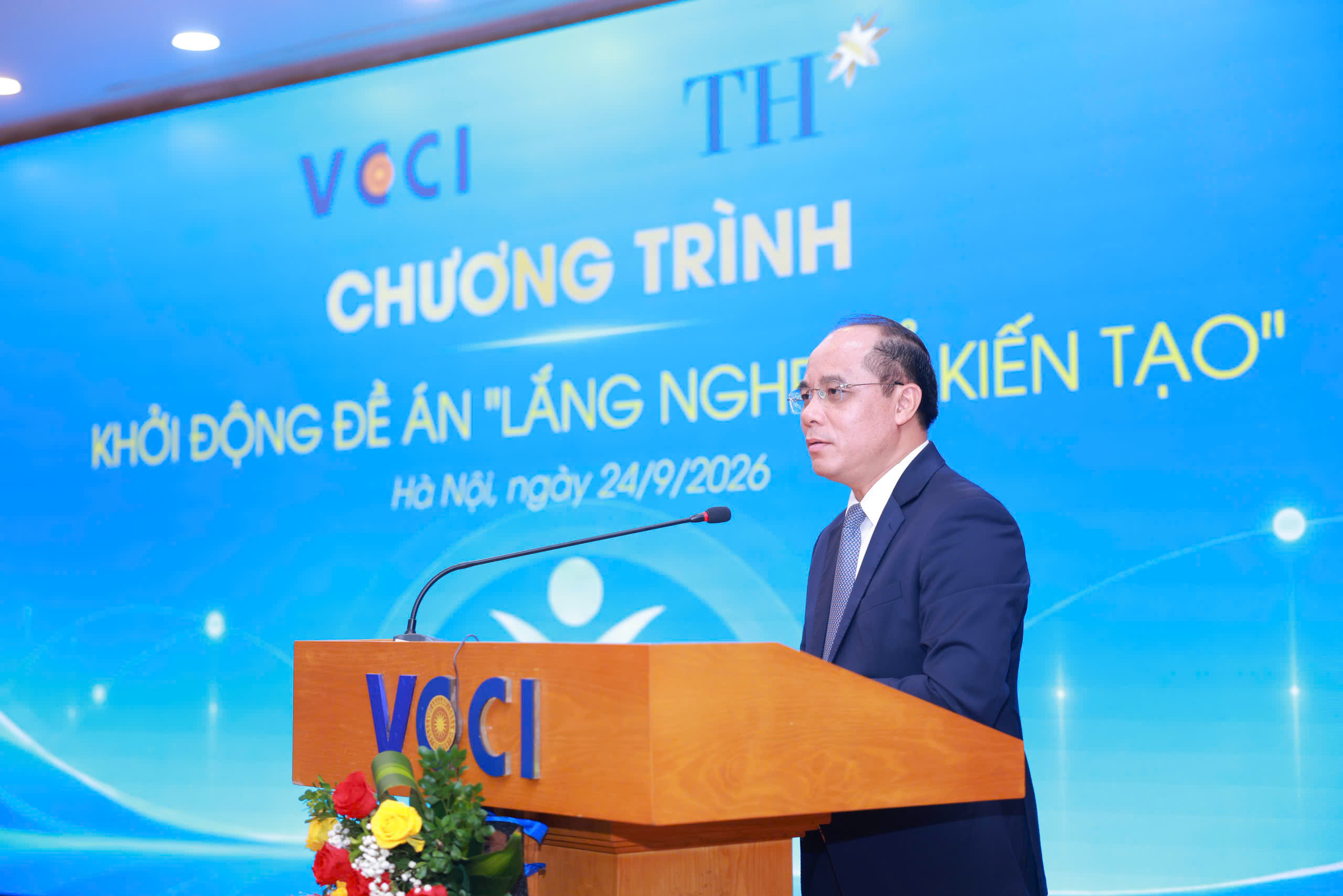 Từ gỡ kh&oacute; đến kiến tạo: Để kiến nghị doanh nghiệp kh&ocirc;ng dừng sau đối thoại - Ảnh 2.