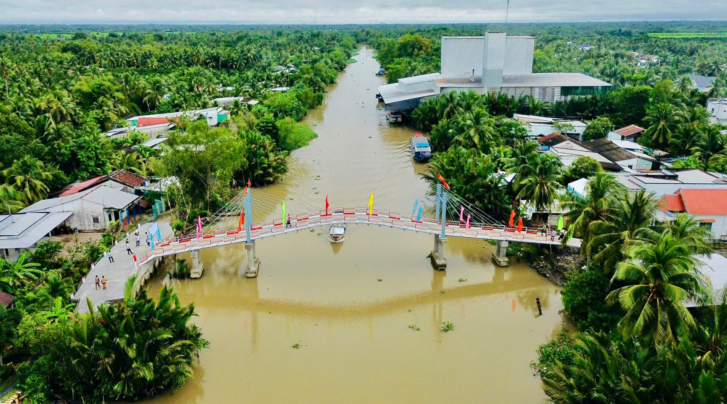 Cầu Kinh Ngay - 81 năm mong ước qua sông thành hiện thực- Ảnh 2.