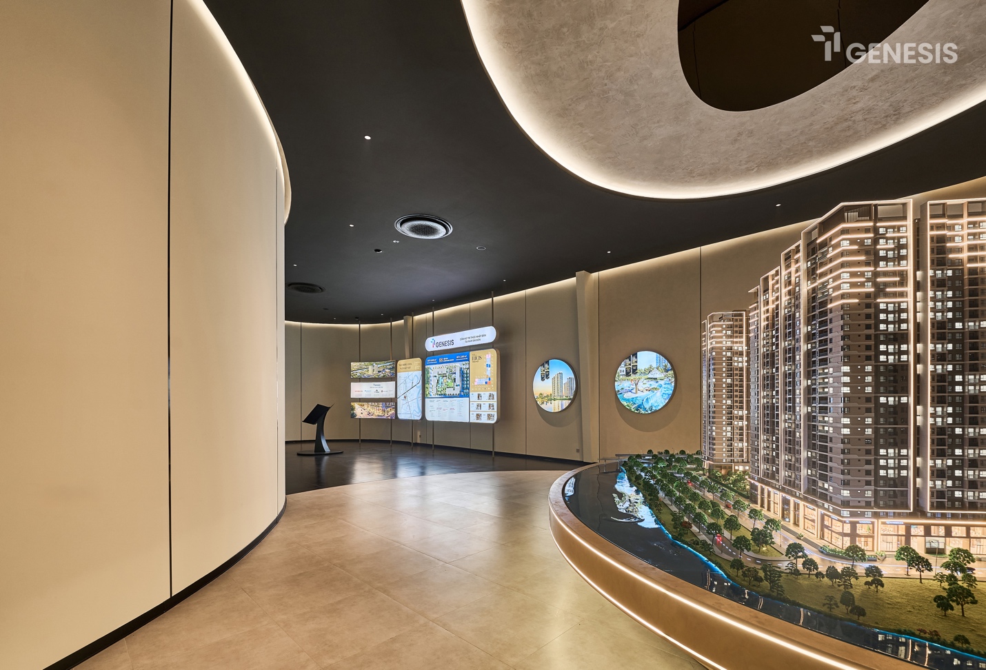 WOW Center mở cửa, đưa kh&aacute;ch h&agrave;ng trải nghiệm dự &aacute;n bất động sản tại thực địa- Ảnh 2.