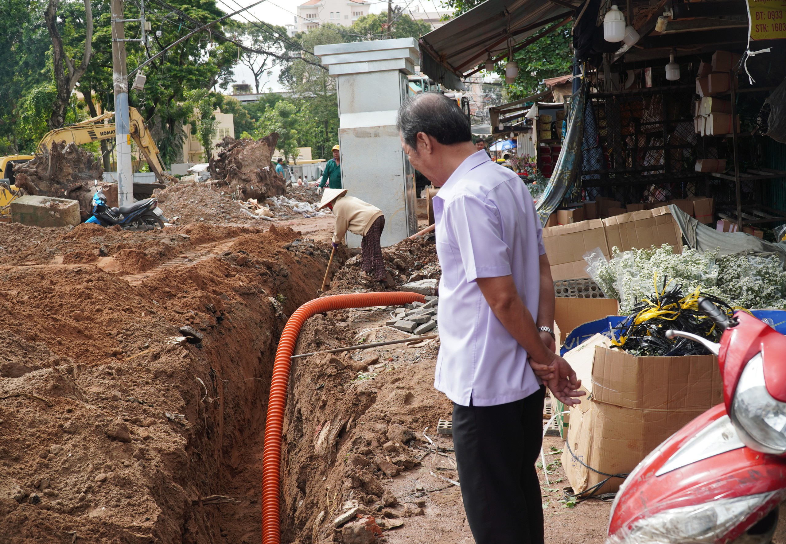 TP.HCM: Cận cảnh đường Trần B&igrave;nh Trọng sau 5 th&aacute;ng thi c&ocirc;ng, mở rộng gần 5 lần- Ảnh 10.
