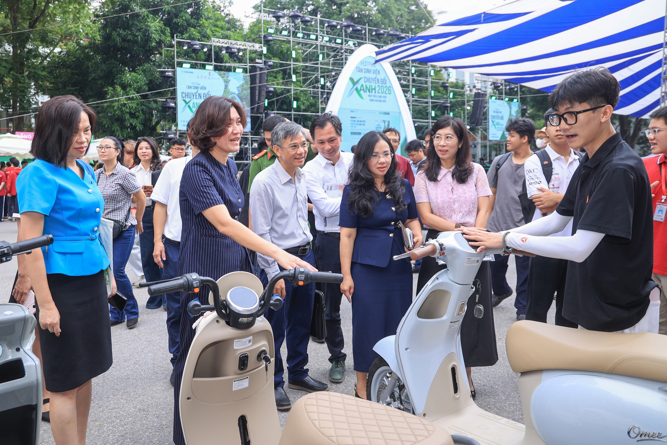 Festival Tân sinh viên: Từ lựa chọn xanh đến hành động vì tương lai - Ảnh 16.