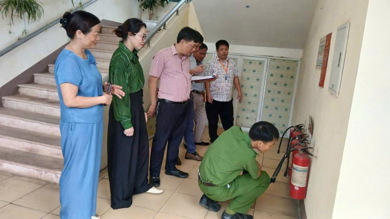 Hà Nội yêu cầu quyết liệt phòng cháy tại nhà ở, nhà ở kết hợp kinh doanh, nhà trọ- Ảnh 1.