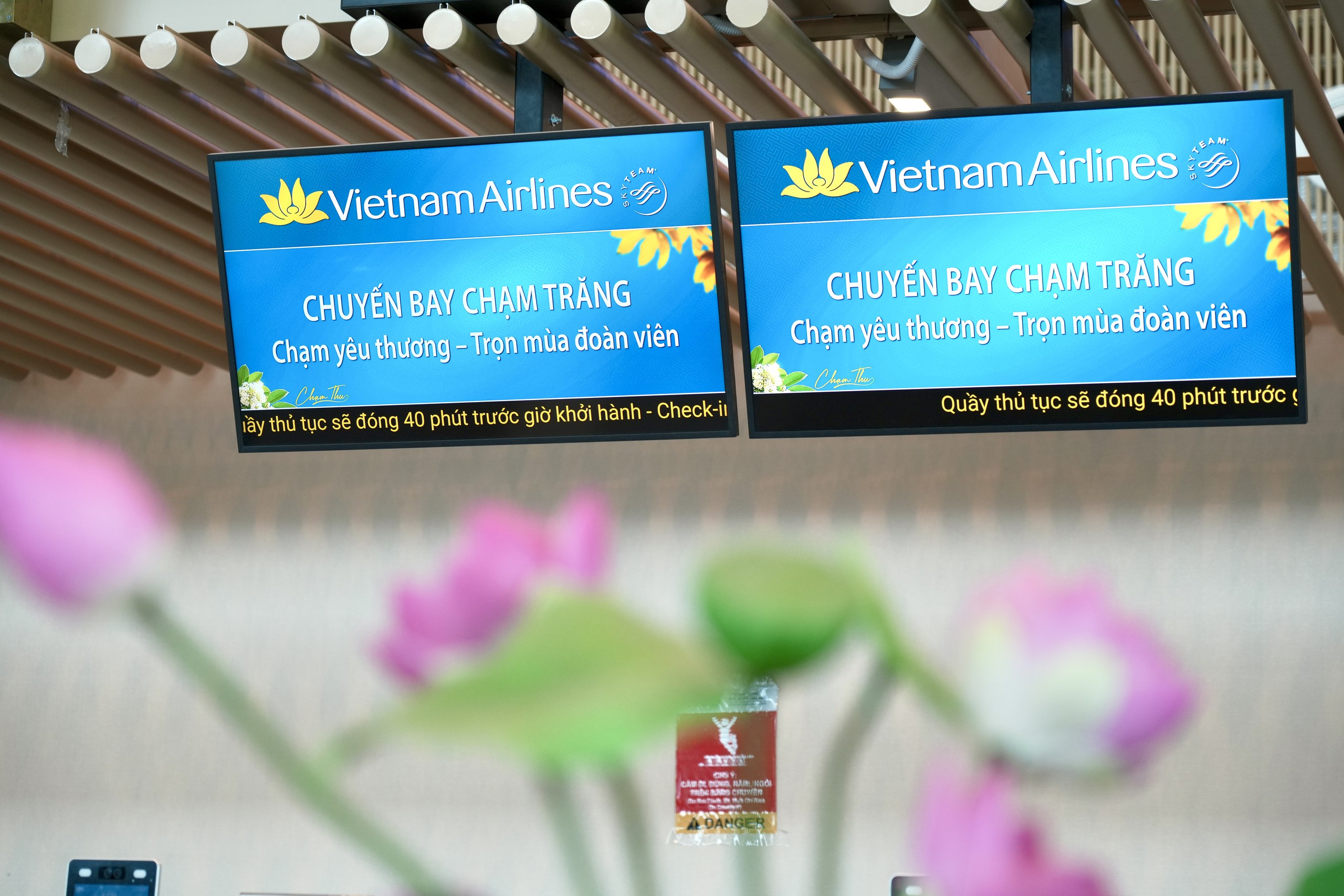 Mang sắc m&agrave;u Trung thu truyền thống l&ecirc;n &ldquo;Chuyến bay Chạm Trăng&rdquo; - Ảnh 2.