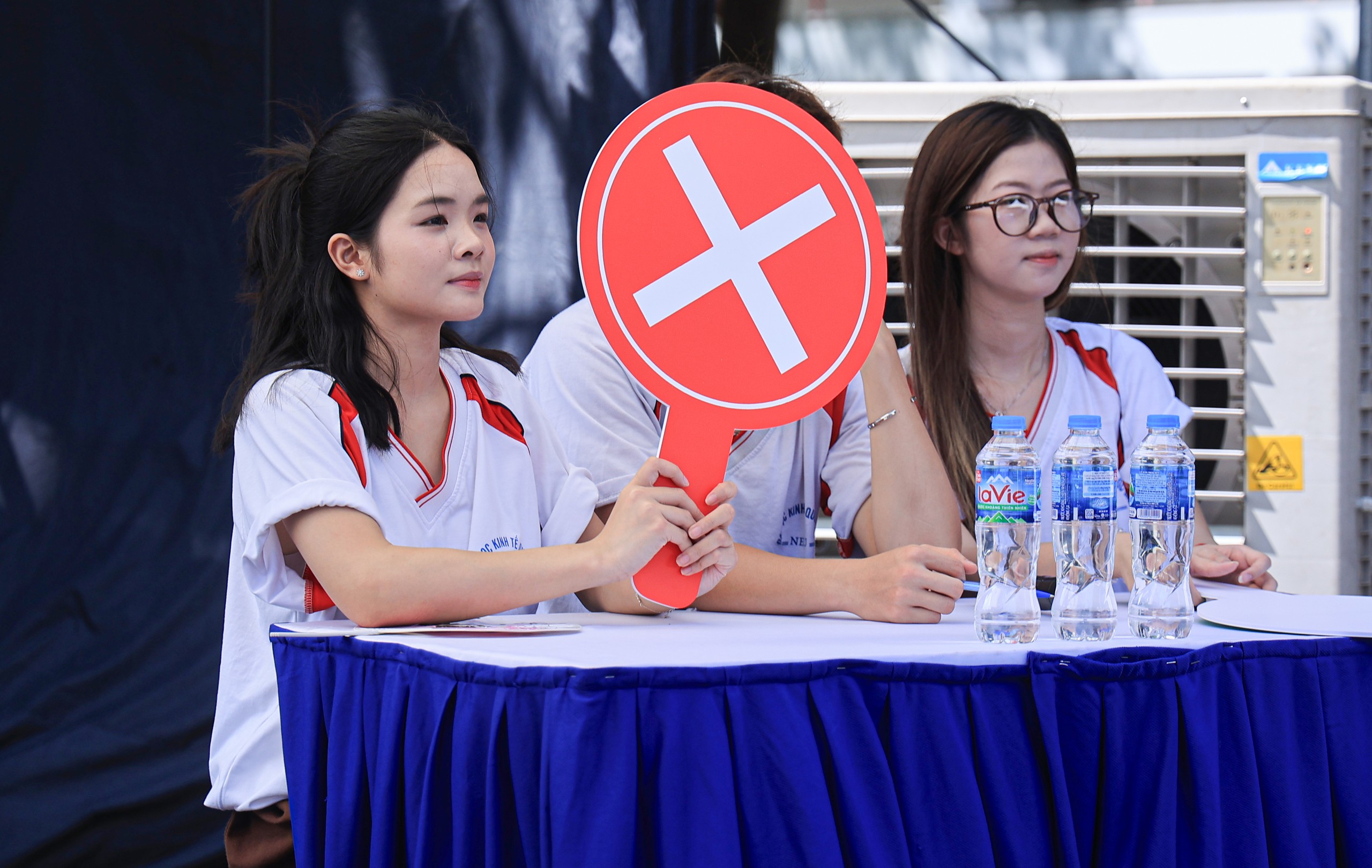 Hào hứng giải mã “Chiếc xe đầu đời” tại Festival Tân sinh viên chuyển đổi xanh - Ảnh 8.