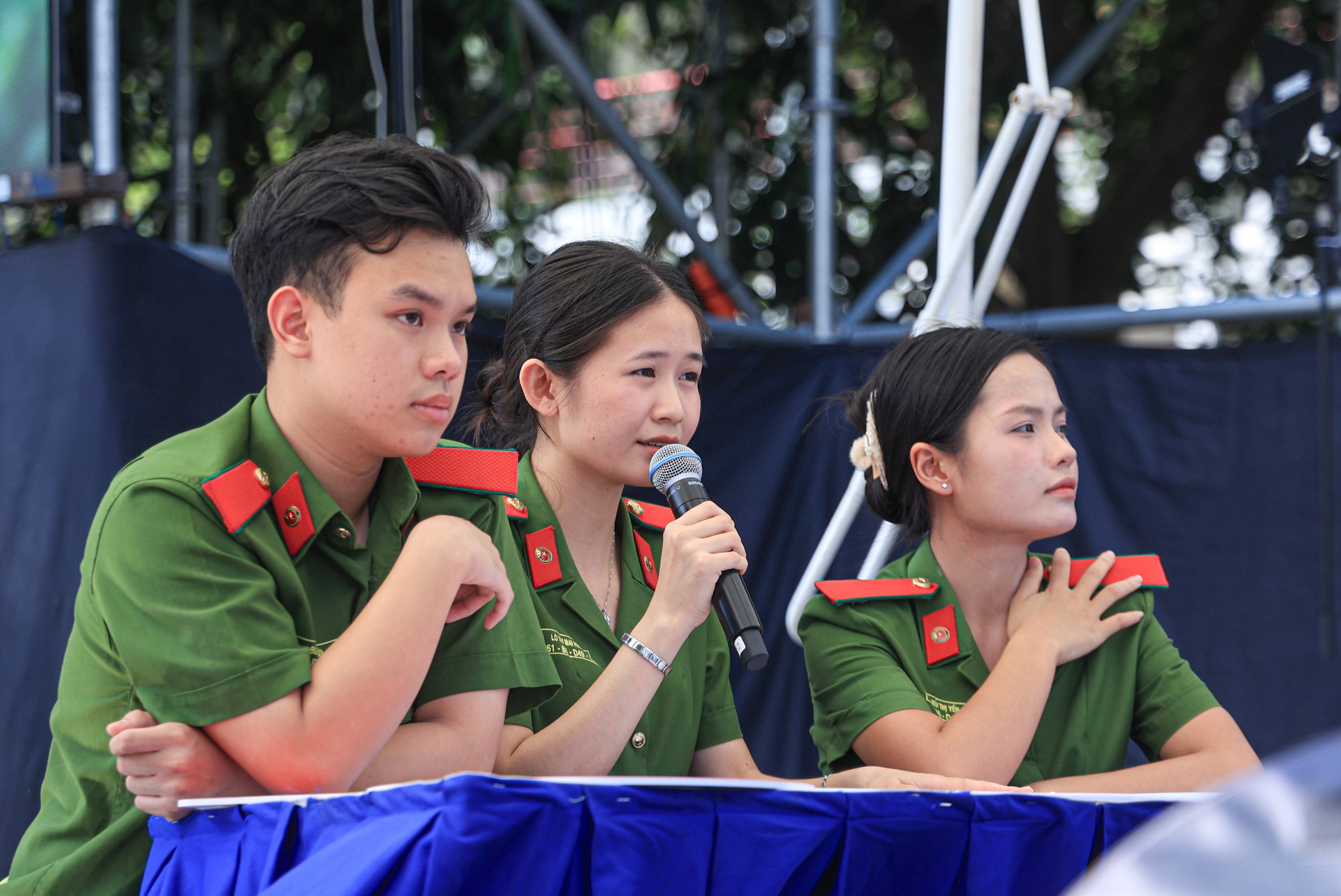 Hào hứng giải mã “Chiếc xe đầu đời” tại Festival Tân sinh viên chuyển đổi xanh - Ảnh 4.