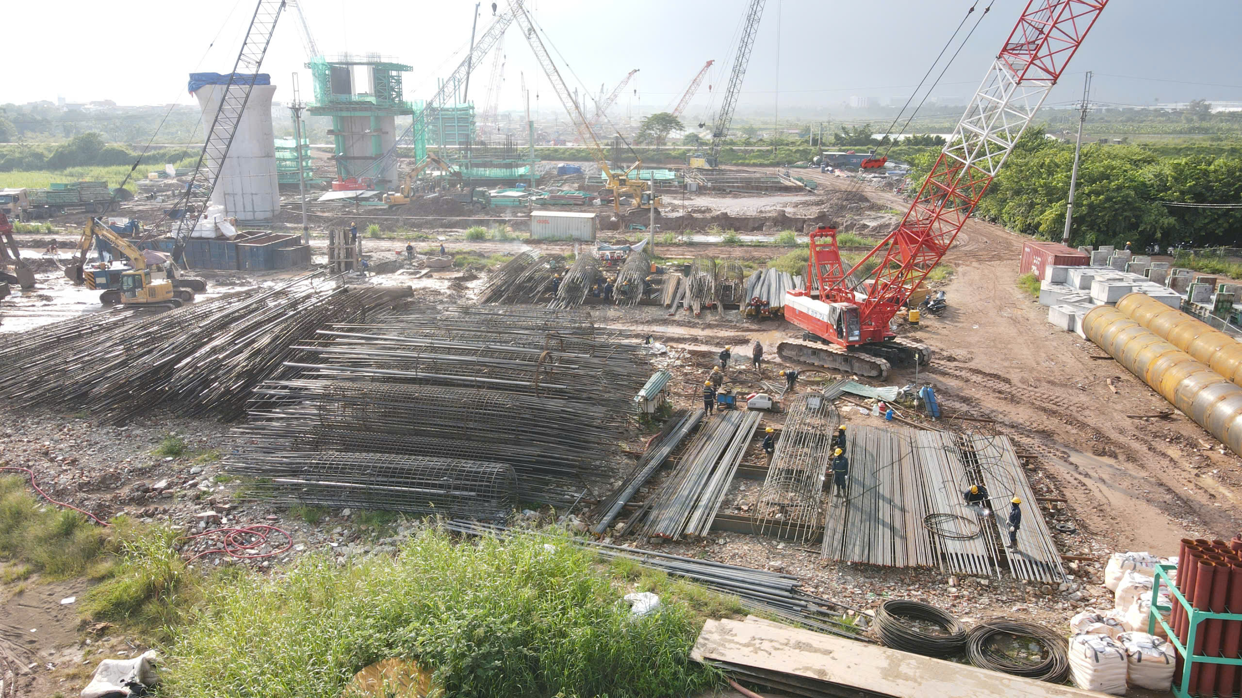 Cận cảnh đại c&ocirc;ng trường đường nối s&acirc;n bay Gia B&igrave;nh với Thủ đ&ocirc;- Ảnh 5.