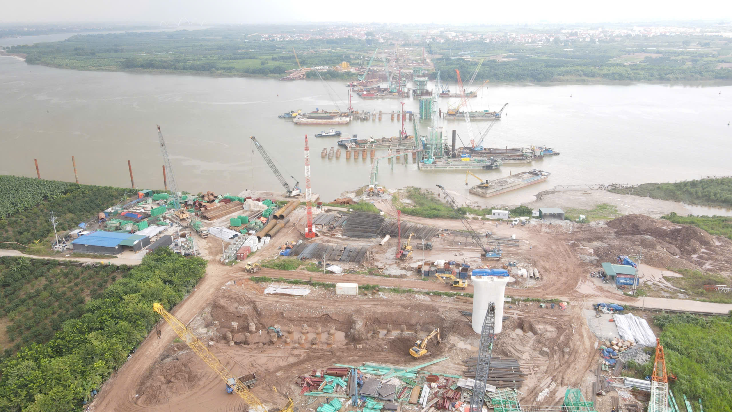 Cận cảnh đại c&ocirc;ng trường đường nối s&acirc;n bay Gia B&igrave;nh với Thủ đ&ocirc;- Ảnh 7.