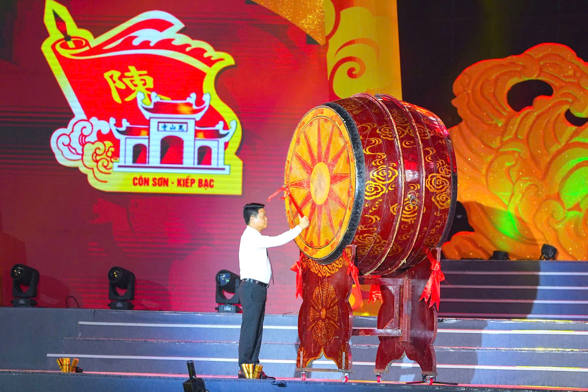 Khai hội Côn Sơn - Kiếp Bạc mùa Thu năm 2026, công bố Bộ nhận diện Di sản thế giới - Ảnh 1.