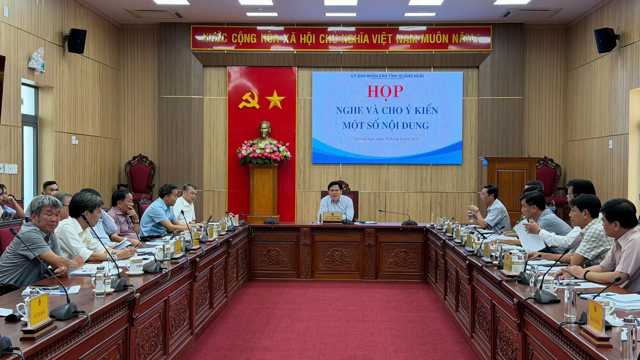 Gi&aacute;m đốc Sở C&ocirc;ng thương Quảng Ng&atilde;i: C&oacute; mỏ đ&aacute; d&ugrave;ng "Camera chạy bằng cơm" để gi&aacute;m s&aacute;t- Ảnh 1.