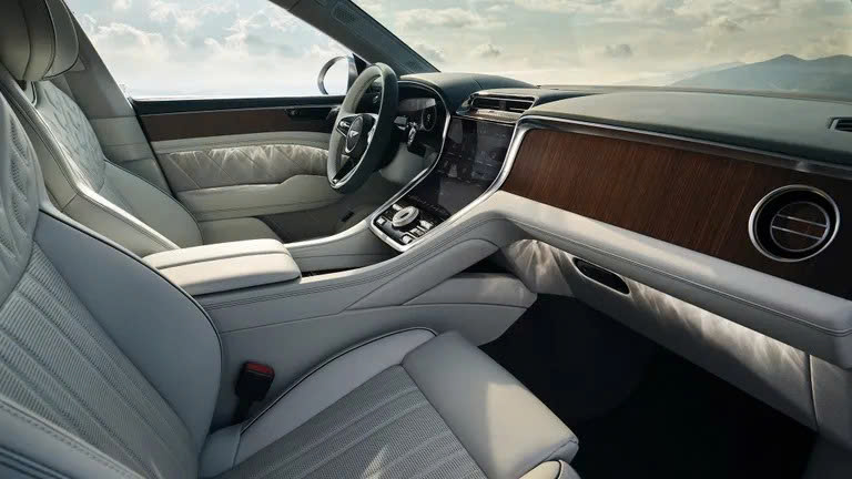 SUV điện đầu tiên của Bentley gắn 76 viên pha lê- Ảnh 6.