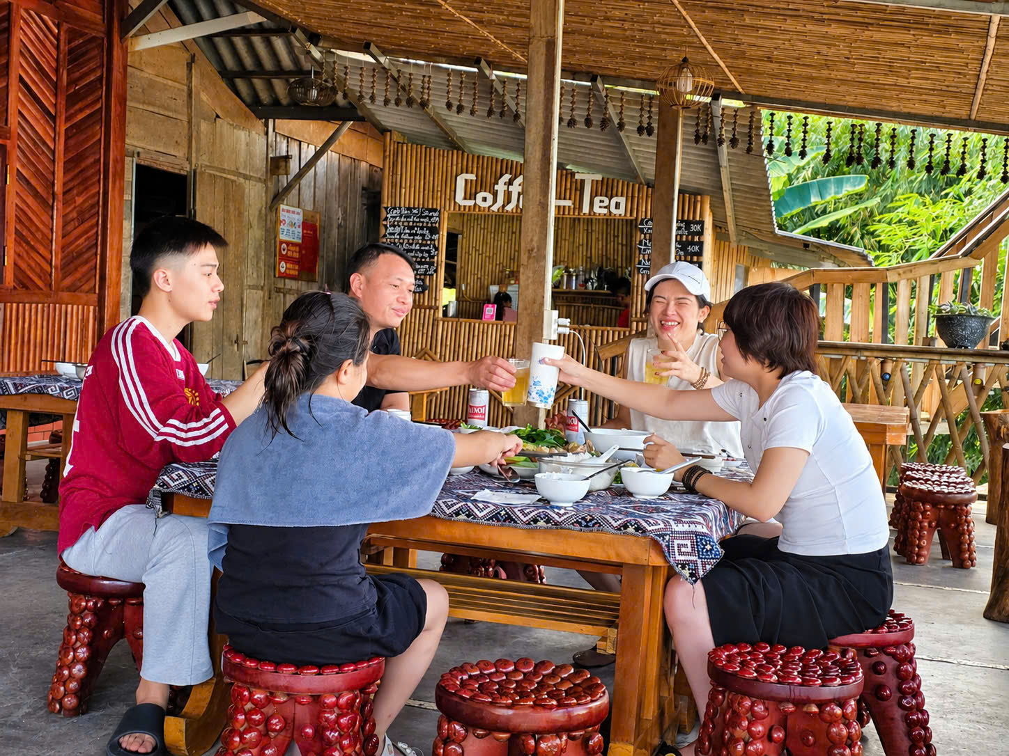 Kh&aacute;m ph&aacute; bản người M&ocirc;ng đẹp như tranh, giữa d&atilde;y n&uacute;i Ho&agrave;ng Li&ecirc;n Sơn h&ugrave;ng vĩ- Ảnh 24.