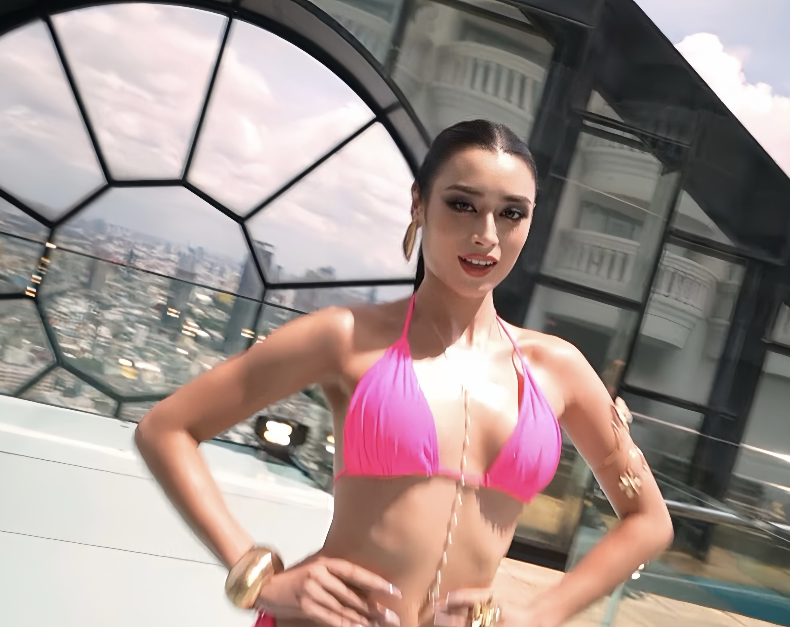 Mãn nhãn với phần thi áo tắm của hoa hậu Emoura Phạm tại Miss Grand International 2026 - Ảnh 3.
