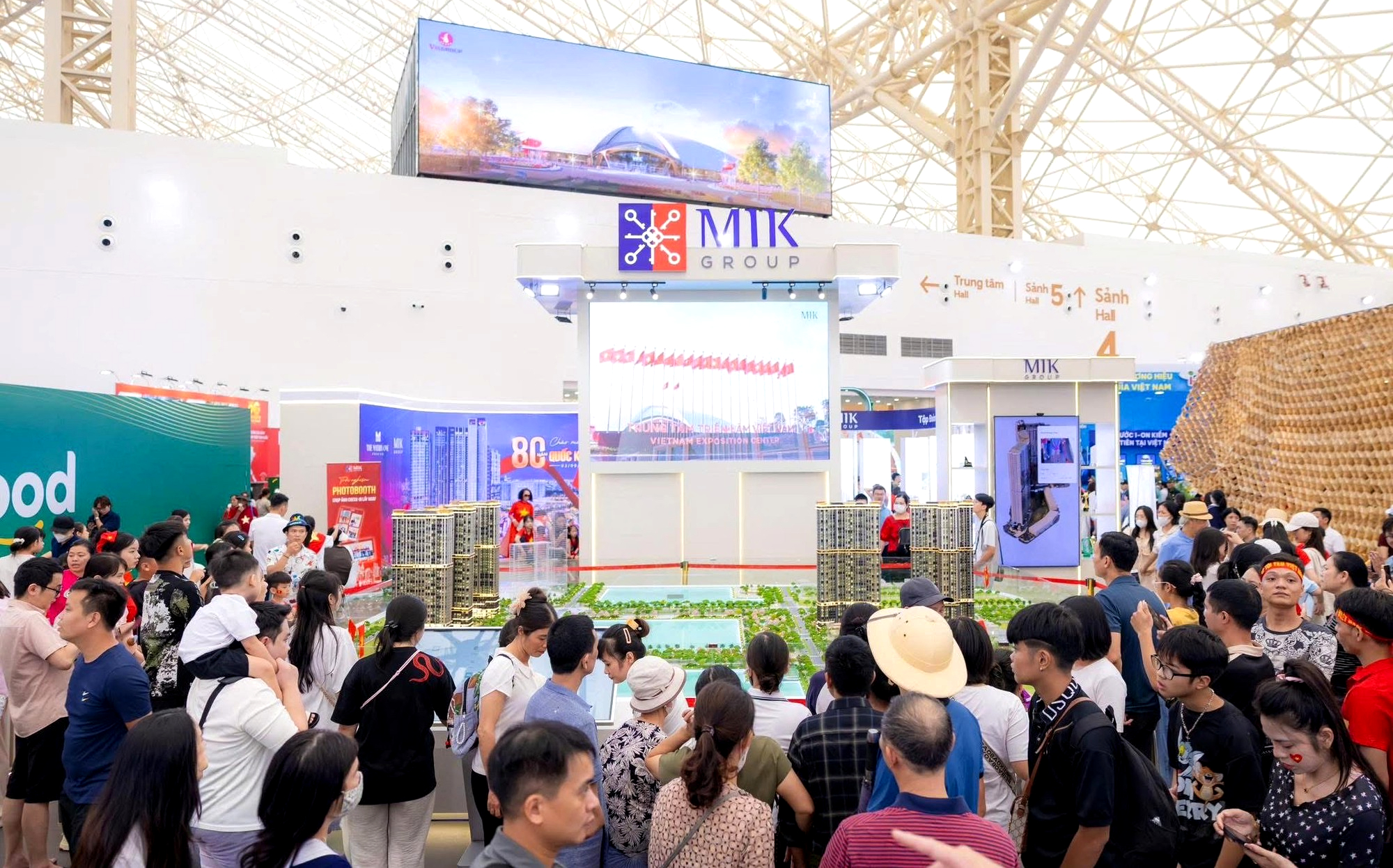 Hà Nội tăng cường sát hạch chứng chỉ hành nghề, chuẩn hóa đội ngũ môi giới bất động sản - Ảnh 1.