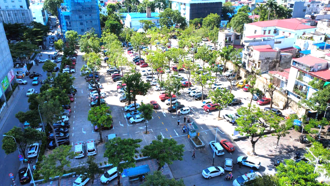 Hải Ph&ograve;ng: B&atilde;i xe Nguyễn Đức Cảnh đổi mới diện mạo, n&acirc;ng cao chất lượng phục vụ - Ảnh 1.