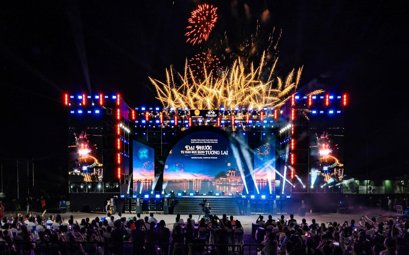 Đ&ecirc;m Quốc kh&aacute;nh 2026 tại SwanBay: Nghệ thuật v&agrave; ph&aacute;o hoa rực rỡ tại Đại Phước - Ảnh 6.