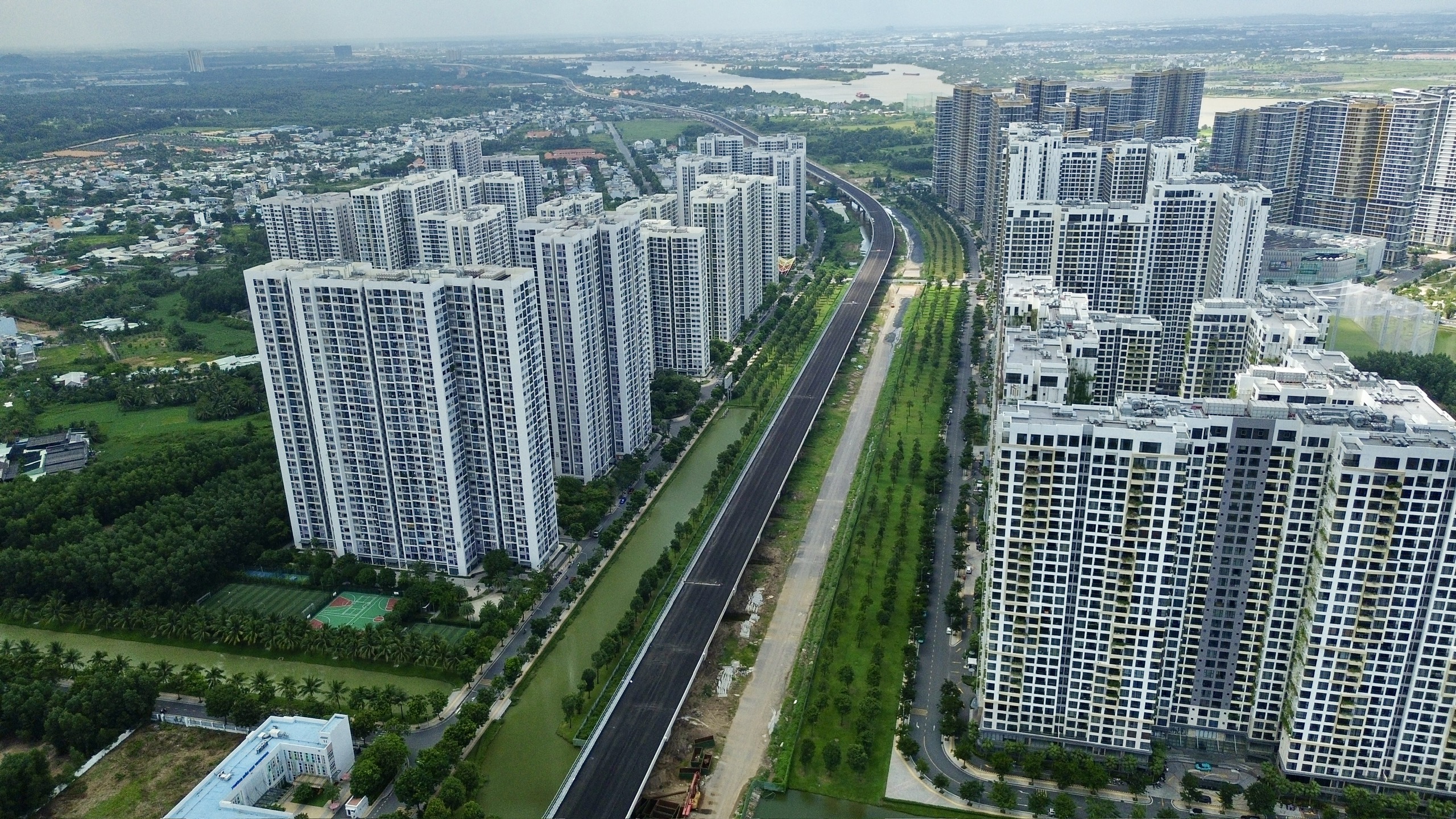 TP.HCM tăng tốc giải ngân đầu tư công, phấn đấu đạt 100% kế hoạch - Ảnh 3.