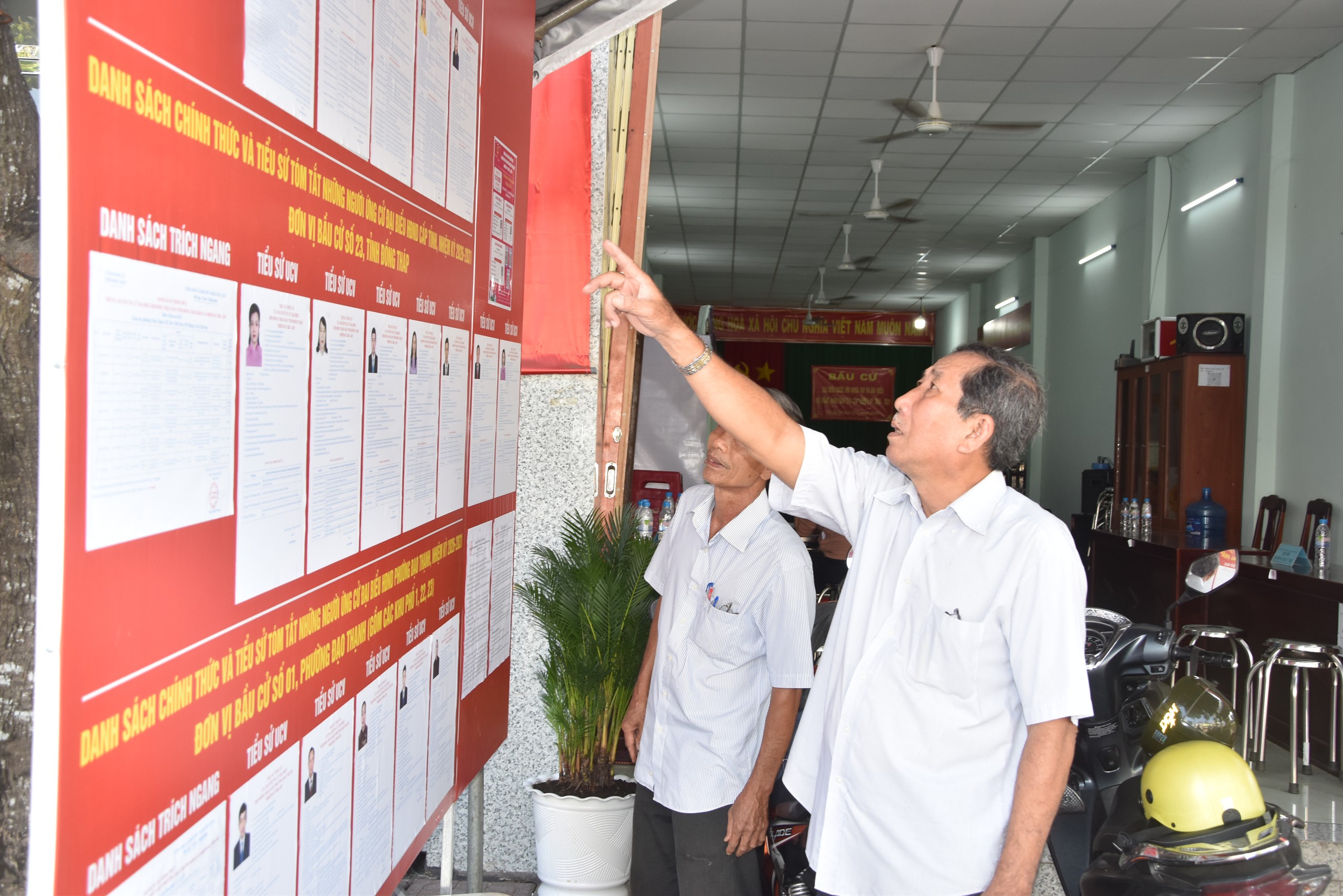 Đồng Th&aacute;p: Lan tỏa phong tr&agrave;o "B&igrave;nh d&acirc;n học vụ số" đến từng x&atilde;, phường - Ảnh 1.