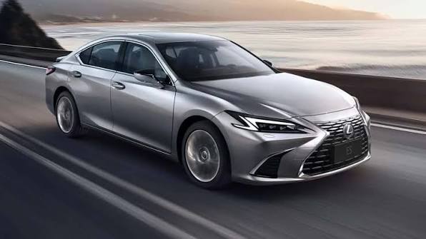 Loạt xe Hybrid đổ bộ thị trường Việt Nam dịp cuối năm- Ảnh 8.