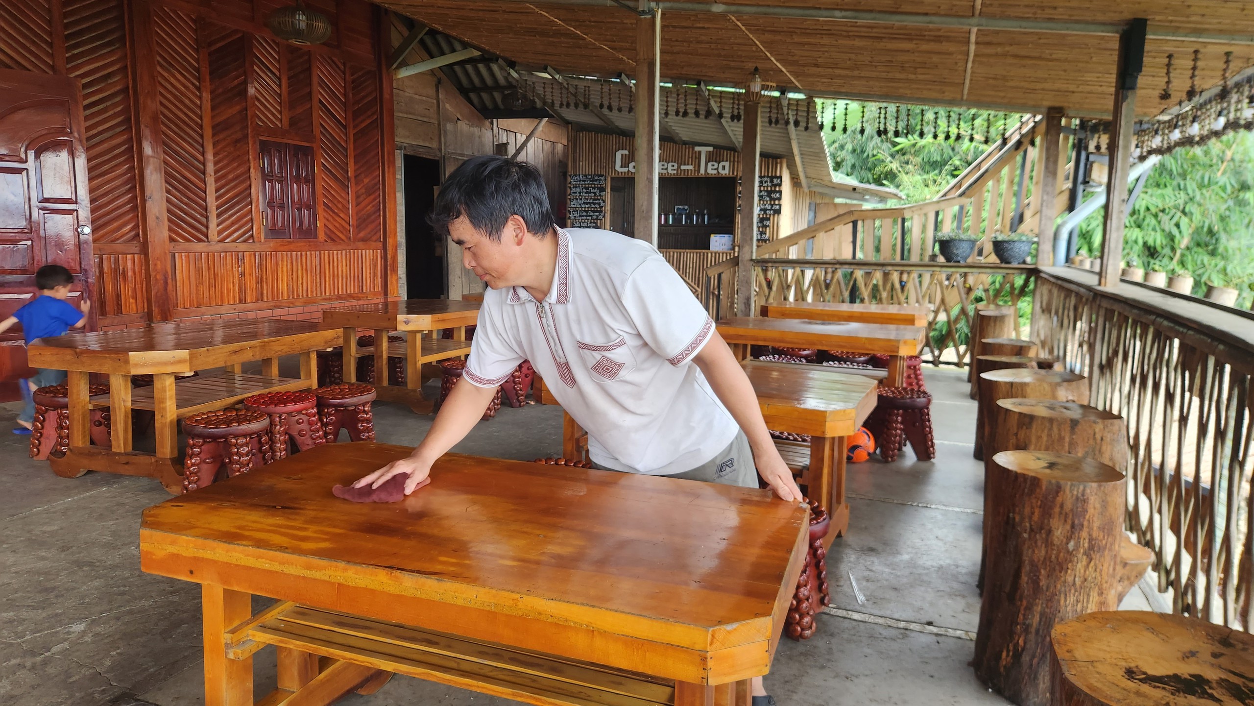 Kh&aacute;m ph&aacute; bản người M&ocirc;ng đẹp như tranh, giữa d&atilde;y n&uacute;i Ho&agrave;ng Li&ecirc;n Sơn h&ugrave;ng vĩ- Ảnh 22.