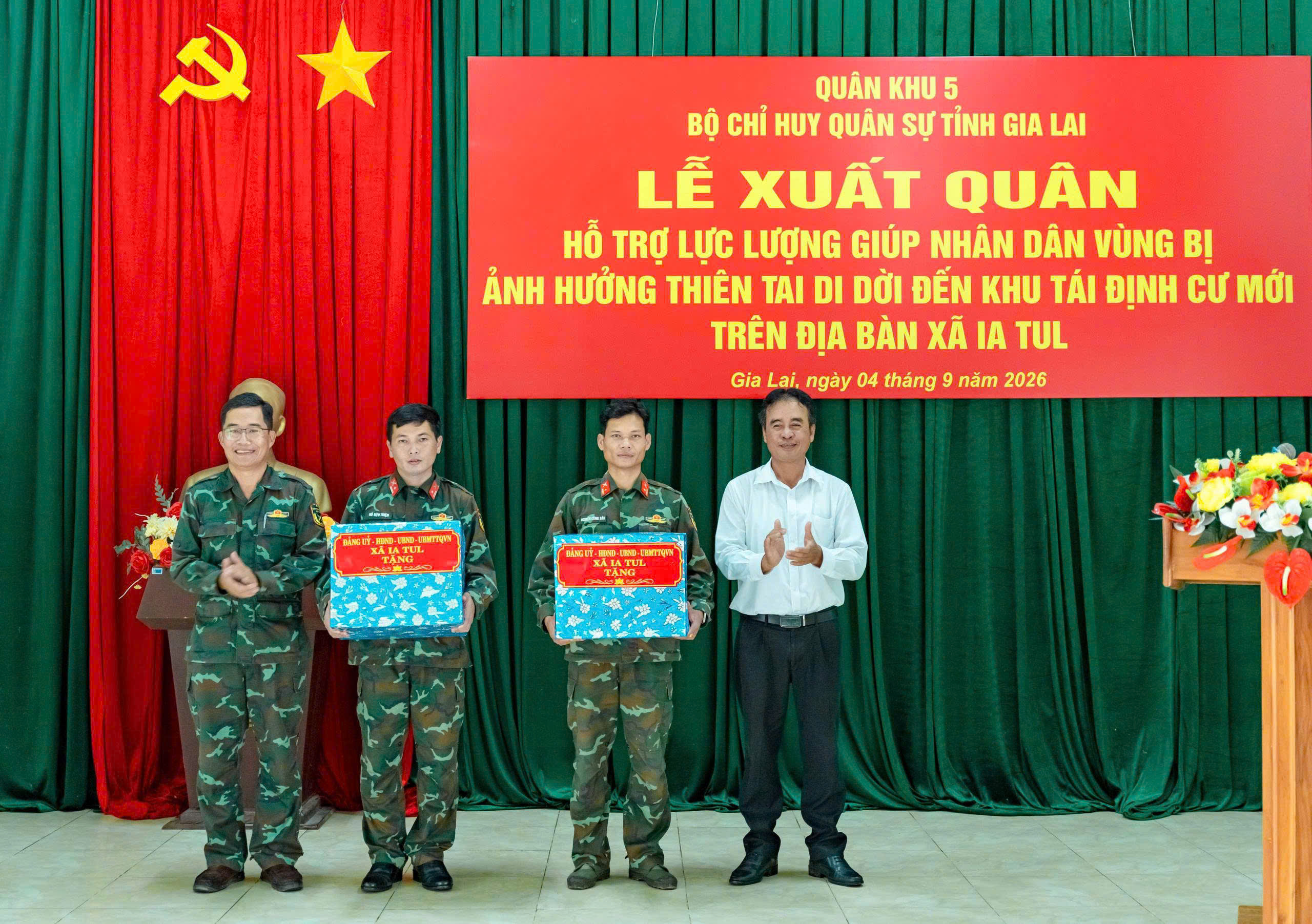 Gia Lai: Ra qu&acirc;n hỗ trợ gi&uacute;p d&acirc;n x&acirc;y nh&agrave; tr&aacute;nh thi&ecirc;n tai v&ugrave;ng rốn lũ s&ocirc;ng Ba- Ảnh 1.
