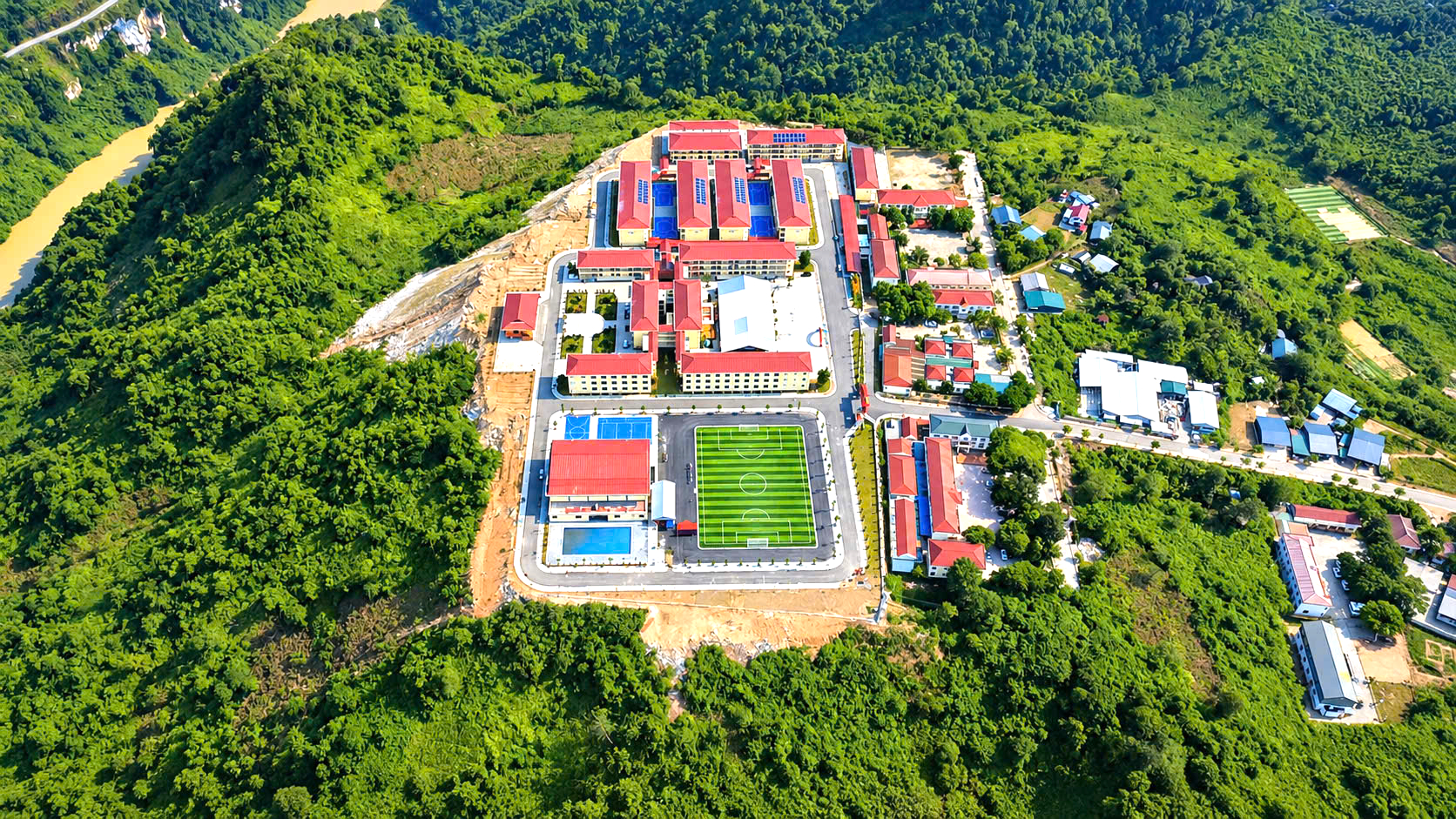  Trường Phổ th&ocirc;ng nội tr&uacute; Tiểu học v&agrave; THCS Pa Tần, Lai Ch&acirc;u trước ng&agrave;y khai giảng- Ảnh 1.