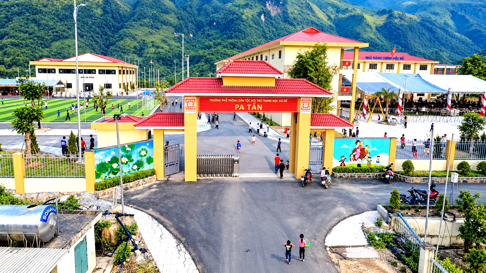  Trường Phổ th&ocirc;ng nội tr&uacute; Tiểu học v&agrave; THCS Pa Tần, Lai Ch&acirc;u trước ng&agrave;y khai giảng- Ảnh 3.