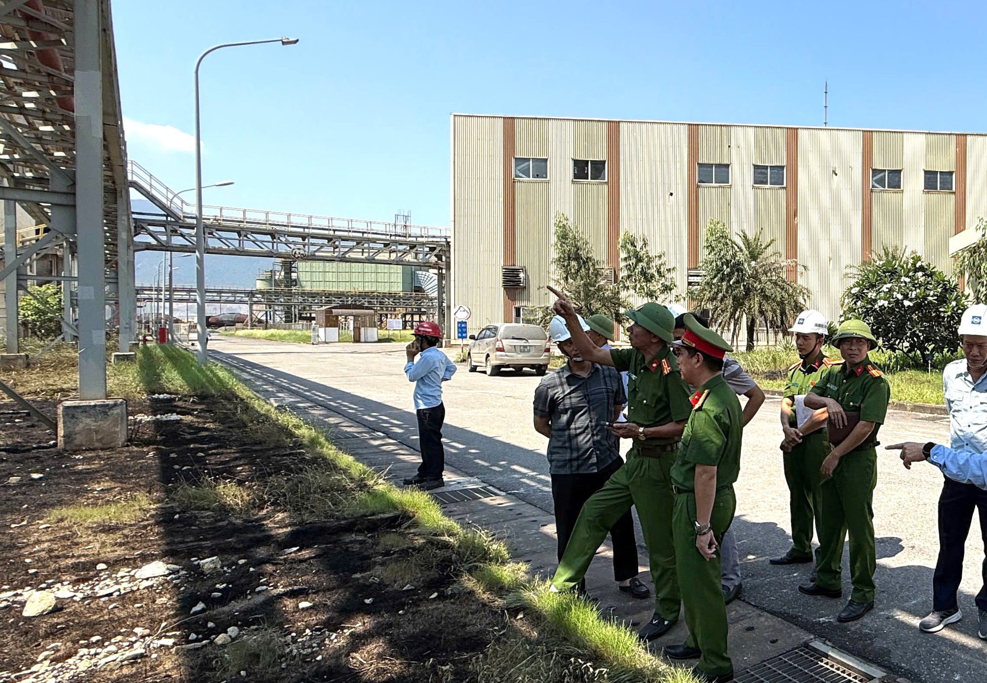 Formosa H&agrave; Tĩnh khống chế sự cố l&ograve; cao, một số c&ocirc;ng nh&acirc;n bị bỏng nhẹ- Ảnh 2.