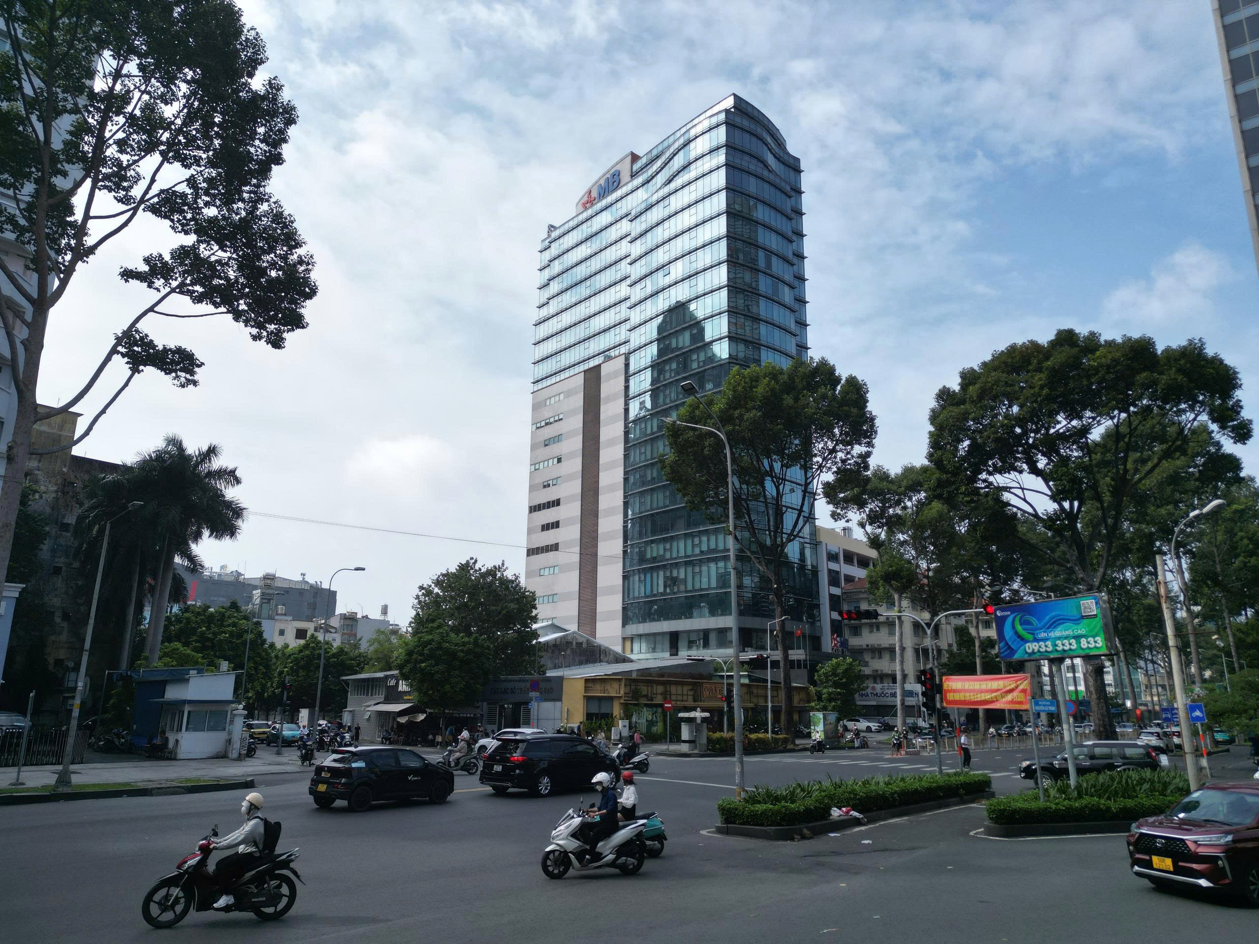 Hiện trạng 2 khu &ldquo;đất v&agrave;ng&rdquo; được đề xuất thanh to&aacute;n dự &aacute;n chống ngập 10.000 tỷ đồng- Ảnh 5.