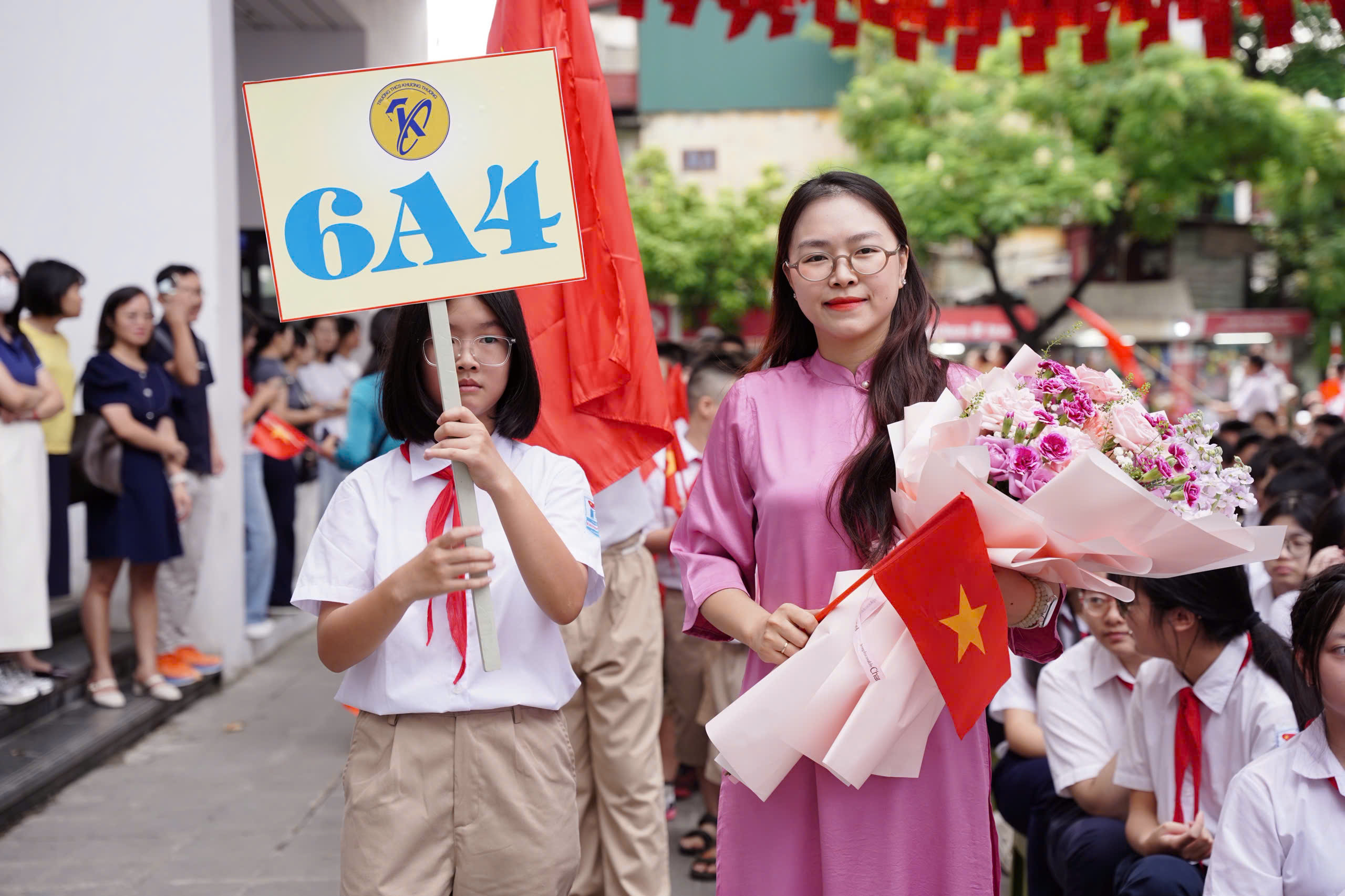 Học sinh H&agrave; Nội h&acirc;n hoan đ&oacute;n khai giảng năm học 2026-2027 - Ảnh 10.