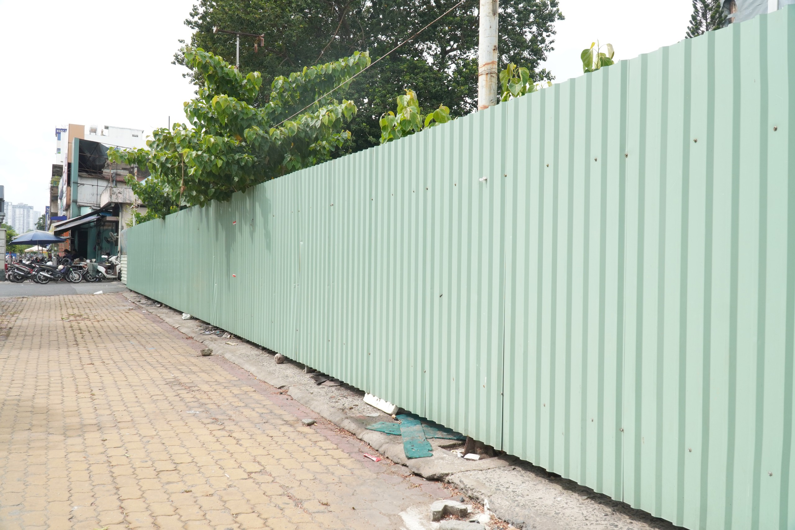 Hiện trạng 2 khu &ldquo;đất v&agrave;ng&rdquo; được đề xuất thanh to&aacute;n dự &aacute;n chống ngập 10.000 tỷ đồng- Ảnh 8.