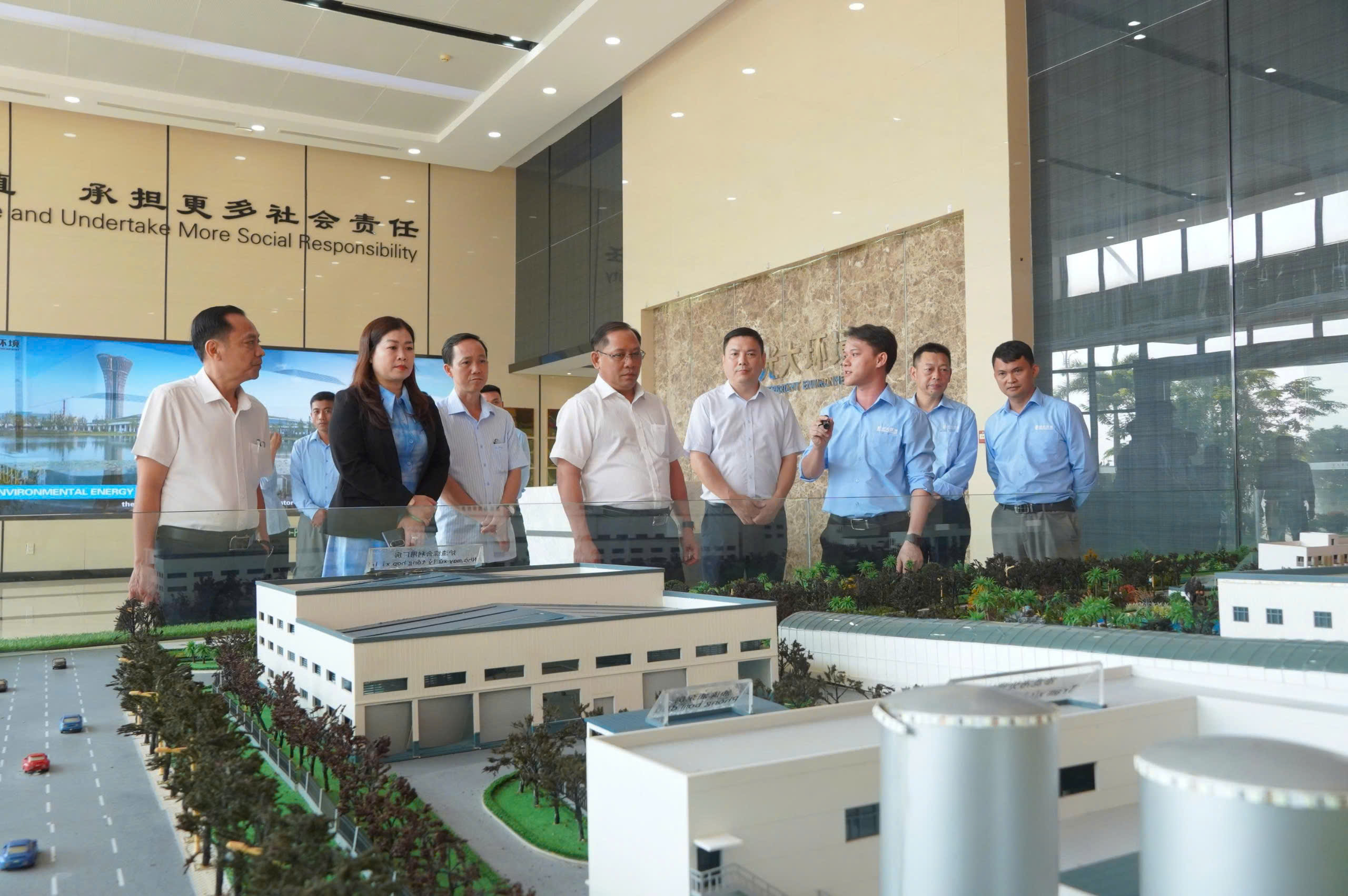Cần Thơ siết xử lý ô nhiễm sông, kênh, rạch - Ảnh 1.