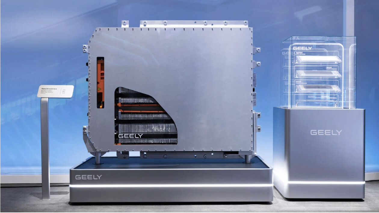 Cạnh tranh BYD, Geely cũng chuẩn bị lắp đặt sạc siêu nhanh - Ảnh 2.