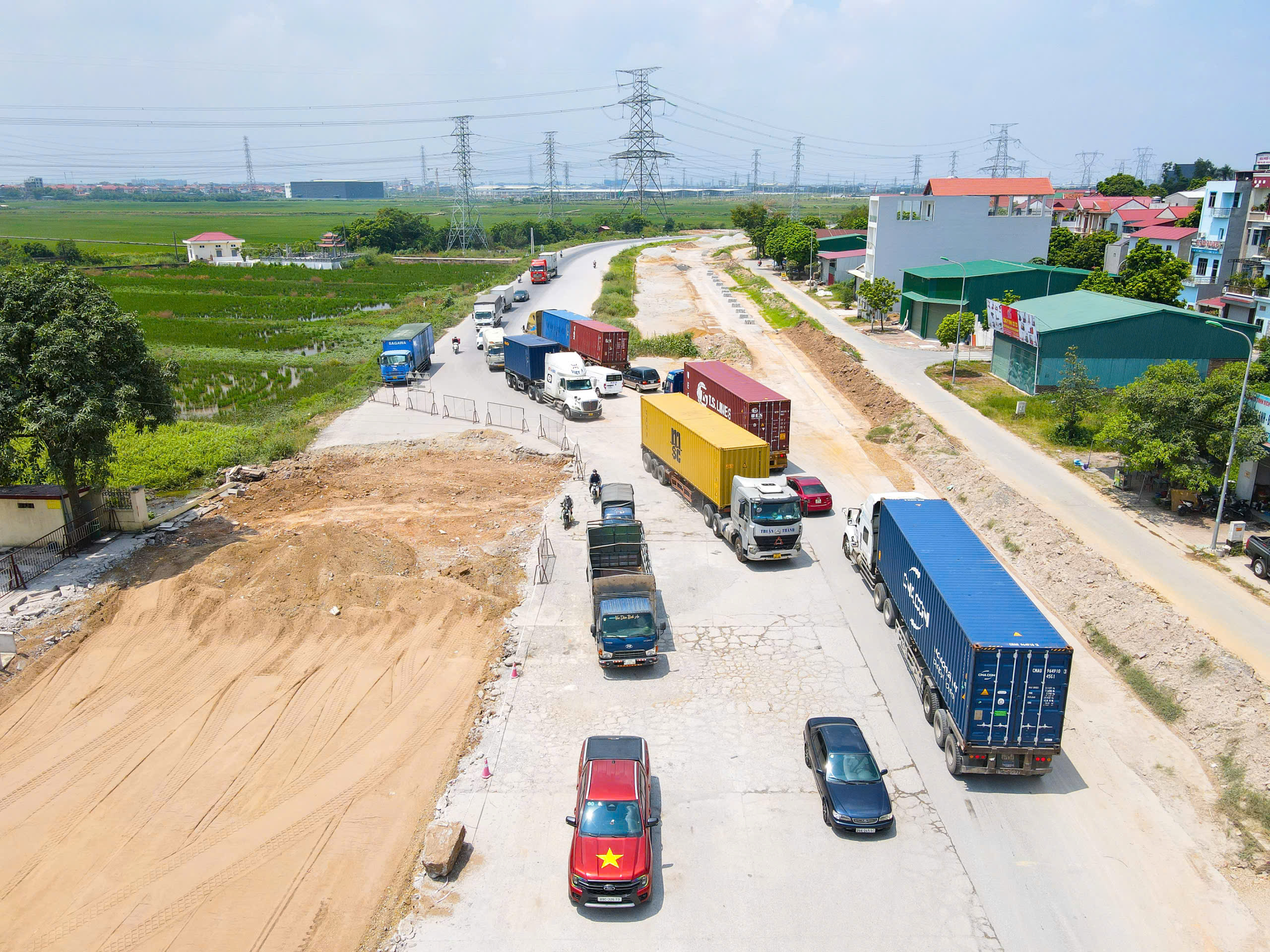 Mặt bằng được th&aacute;o gỡ, đường 300 tỷ đồng ở Bắc Ninh thi c&ocirc;ng ra sao?- Ảnh 4.