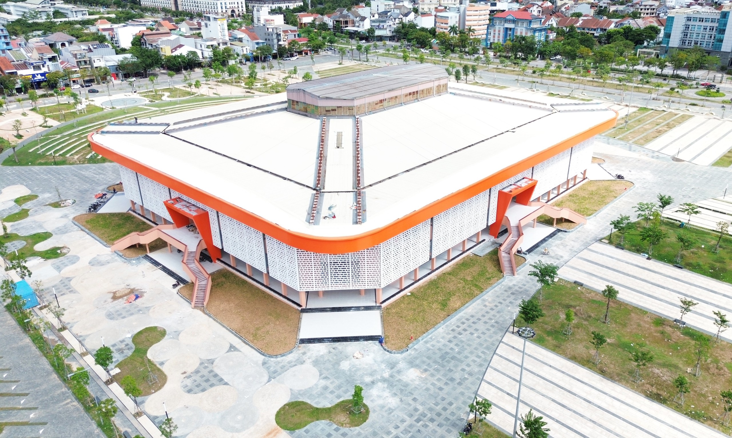 Ngắm quảng trường gần 200 tỷ đồng ở Huế trước ng&agrave;y b&agrave;n giao- Ảnh 13.