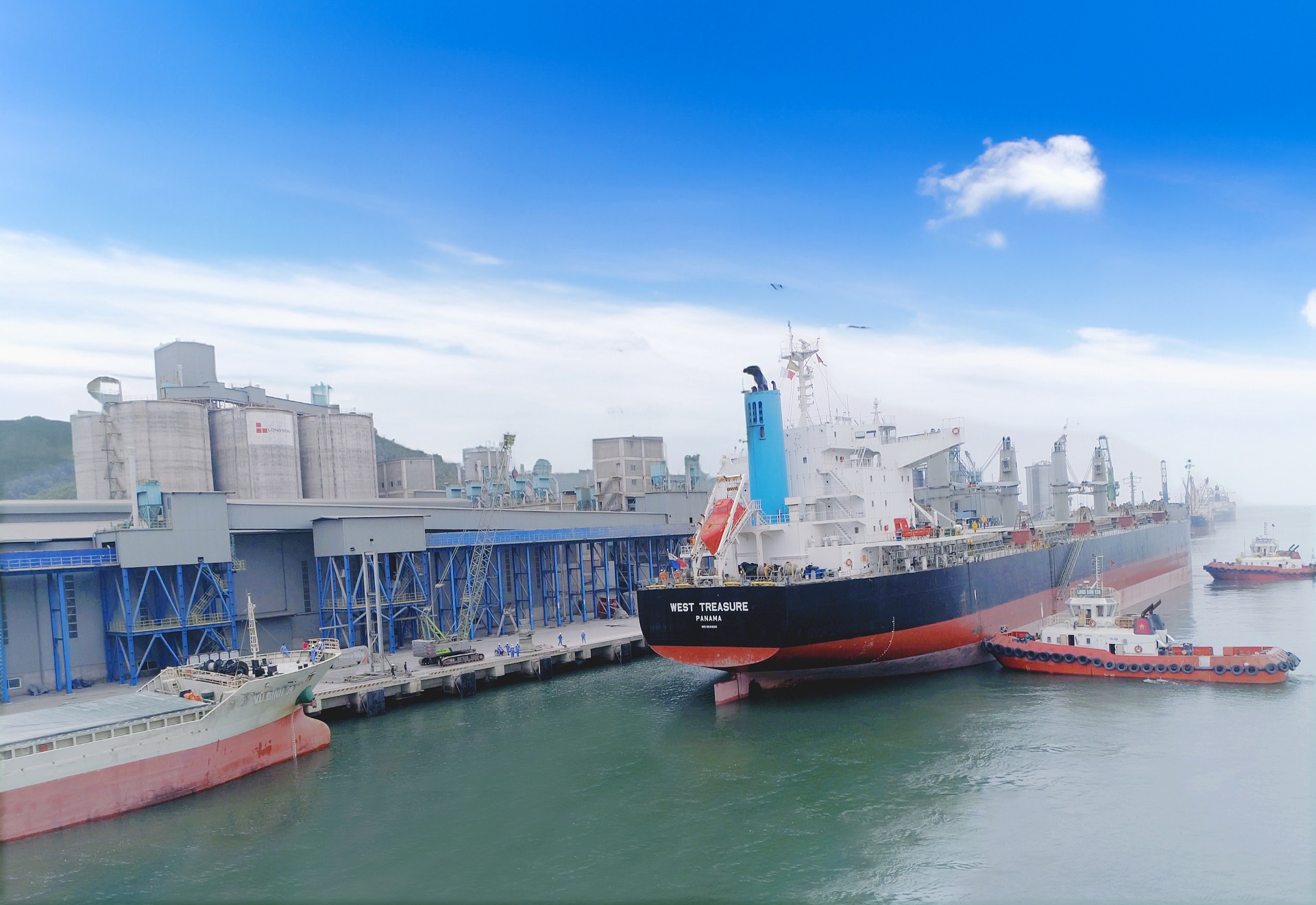 C&ocirc;ng bố mở cầu cảng số 10 bến cảng Long Sơn, tiếp nhận t&agrave;u tới 20.000 DWT giảm tải - Ảnh 1.