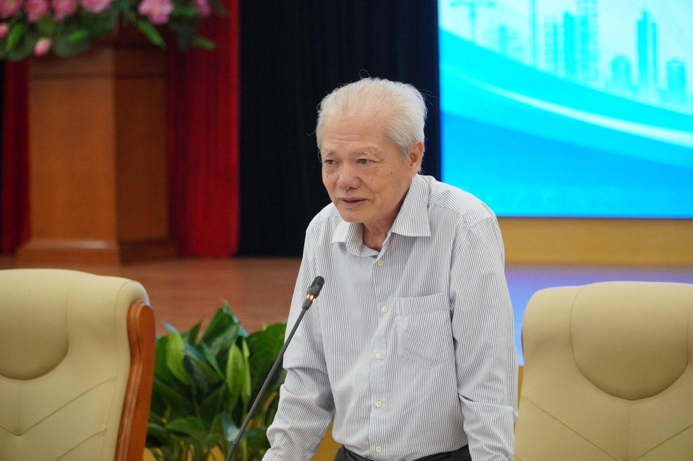 H&igrave;nh th&agrave;nh khu&ocirc;n khổ ph&aacute;p l&yacute; đồng bộ, ổn định cho vật liệu x&acirc;y dựng- Ảnh 6.