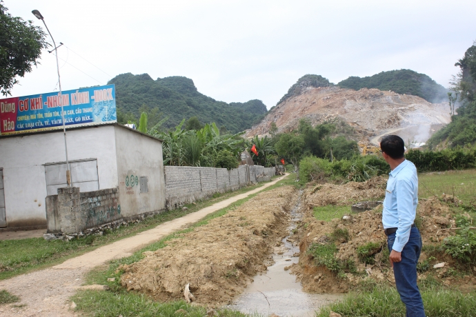 Ảnh Khu vực Nh&agrave; m&aacute;y Xi măng S&ocirc;ng Lam nổ m&igrave;n c&aacute;ch n