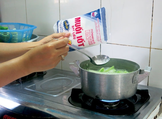 Cần đẩy mạnh sử dụng gia vị mặn iốt